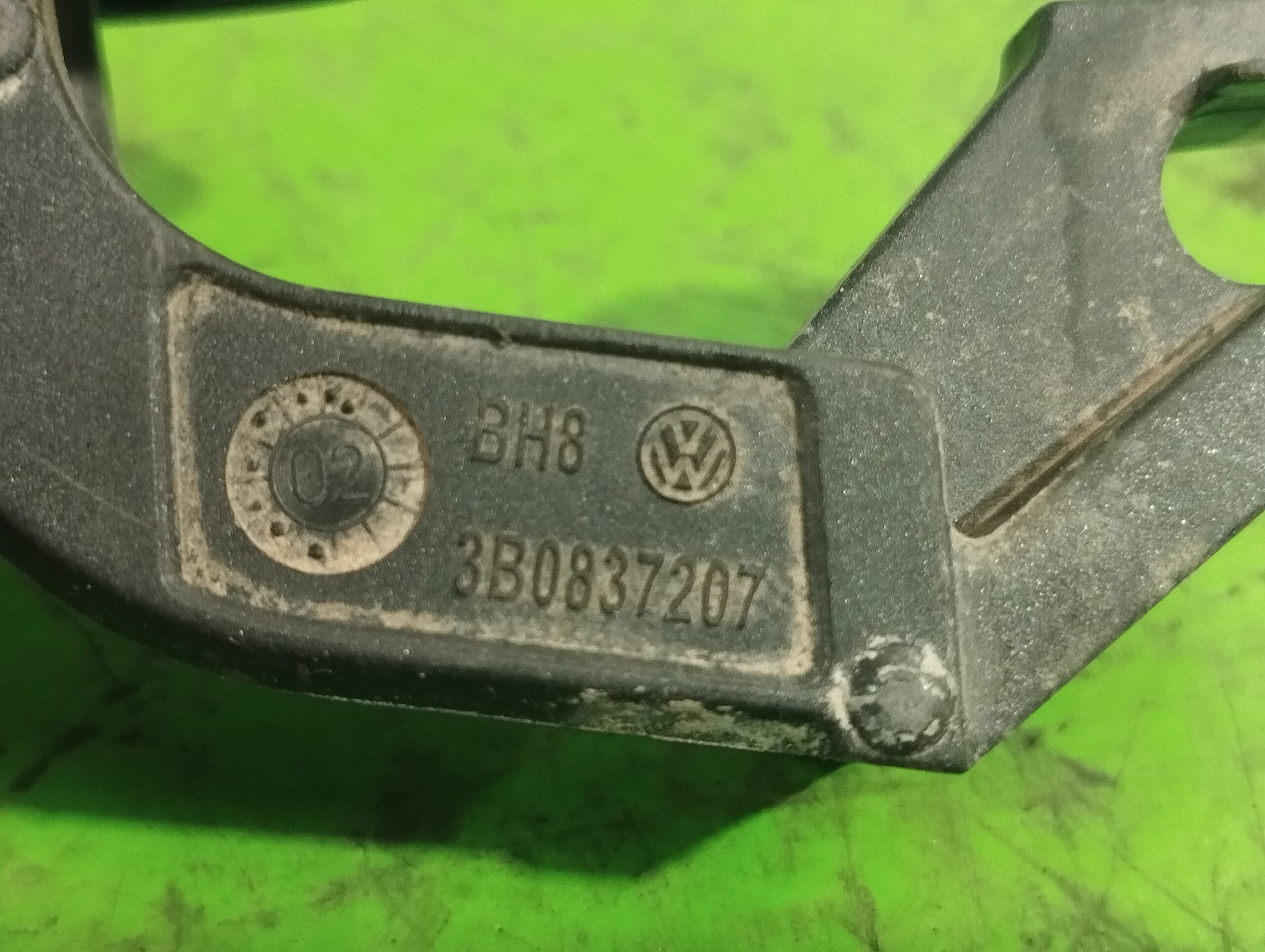 maneta_exterior_trasera_izquierda_3b0837207_seat_ibiza_6l1_1_9_tdi