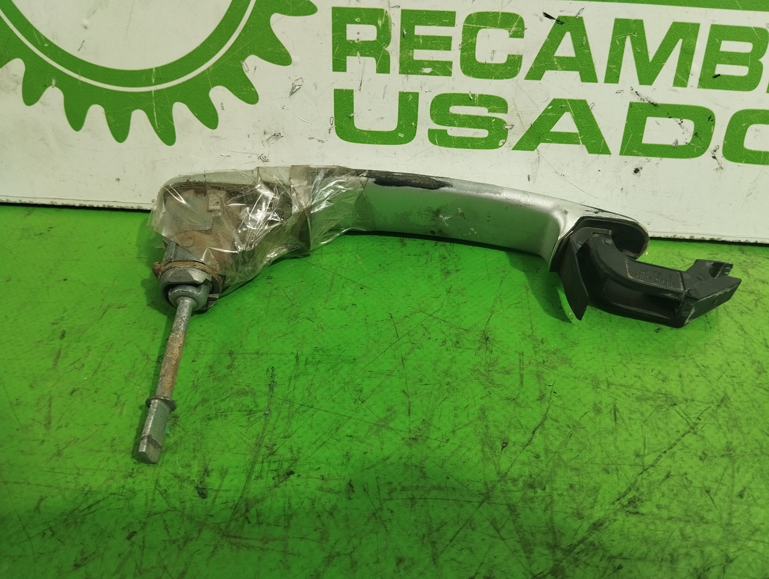 maneta_exterior_delantera_izquierda_3b0837207_seat_ibiza_6l1_1_9_tdi