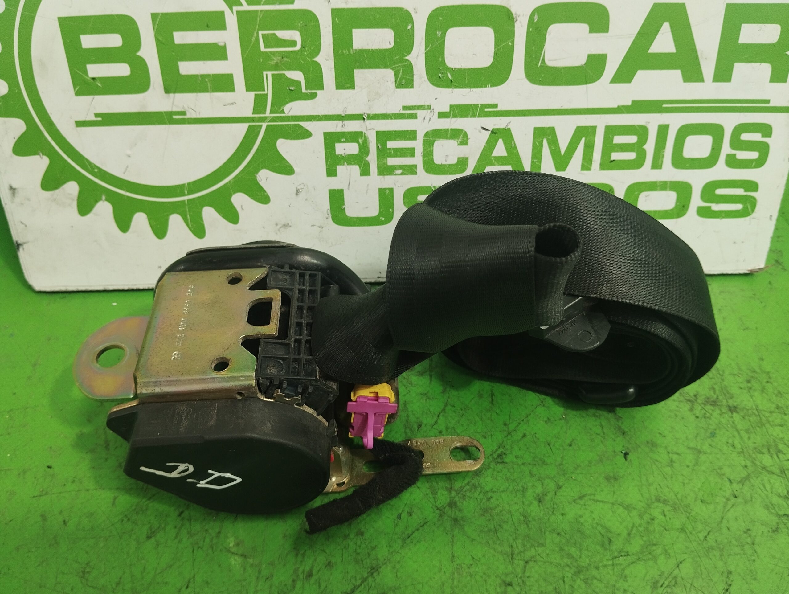 cinturon_seguridad_delantero_derecho_6l4857706g_seat_ibiza_6l1_1_9_tdi