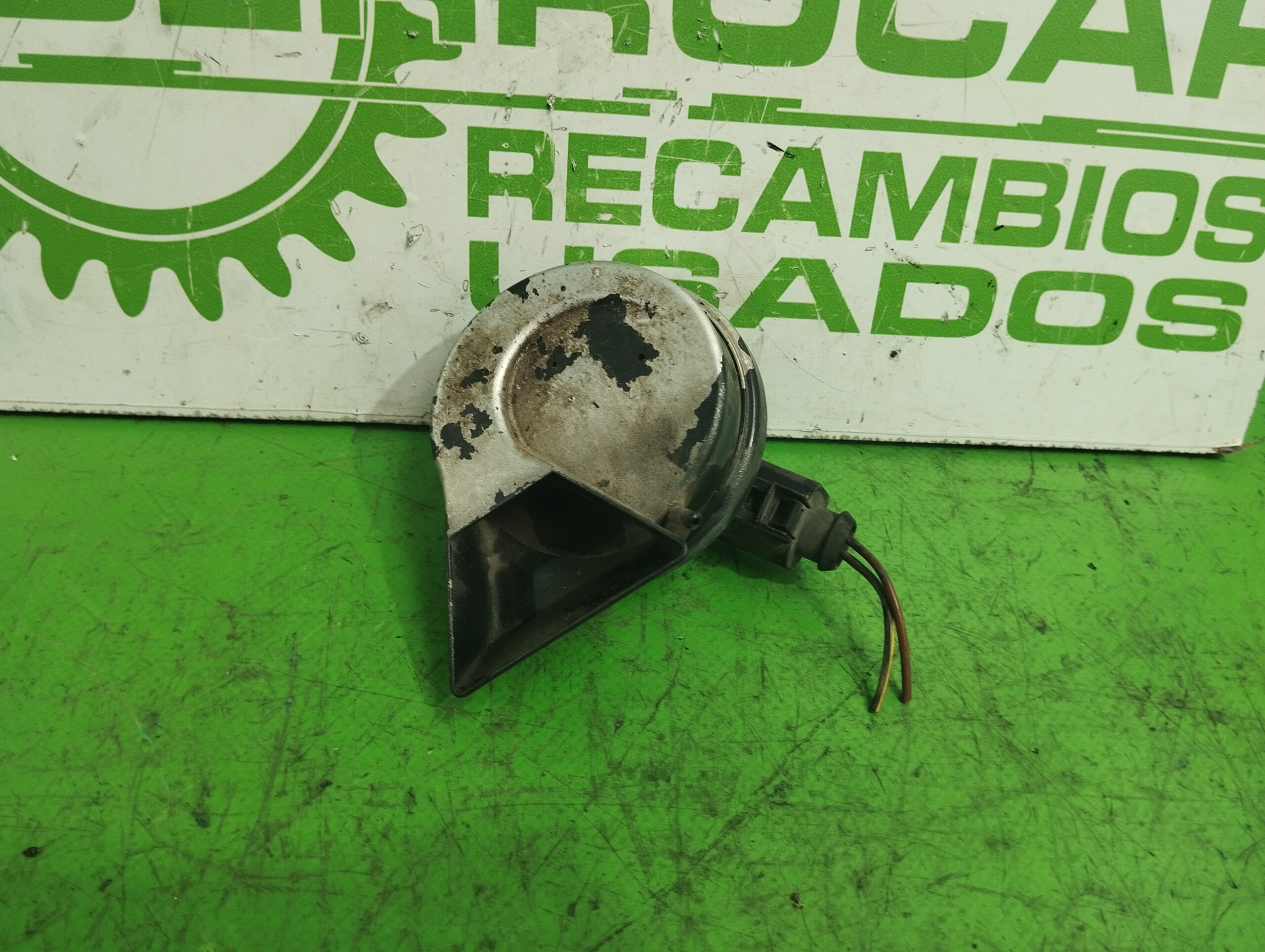 claxon_e1000233_seat_ibiza_6l1_1_9_tdi