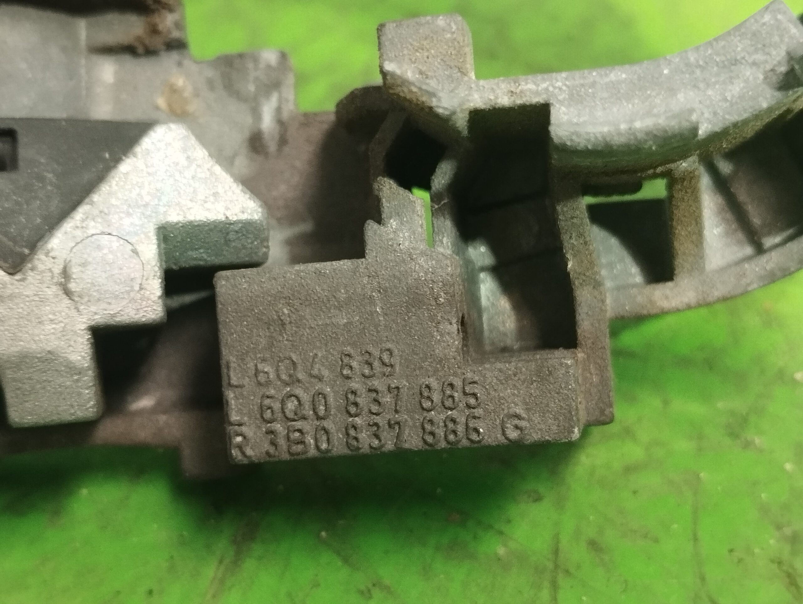 maneta_exterior_trasera_izquierda_6q0837885_seat_ibiza_6l1_1_9_tdi