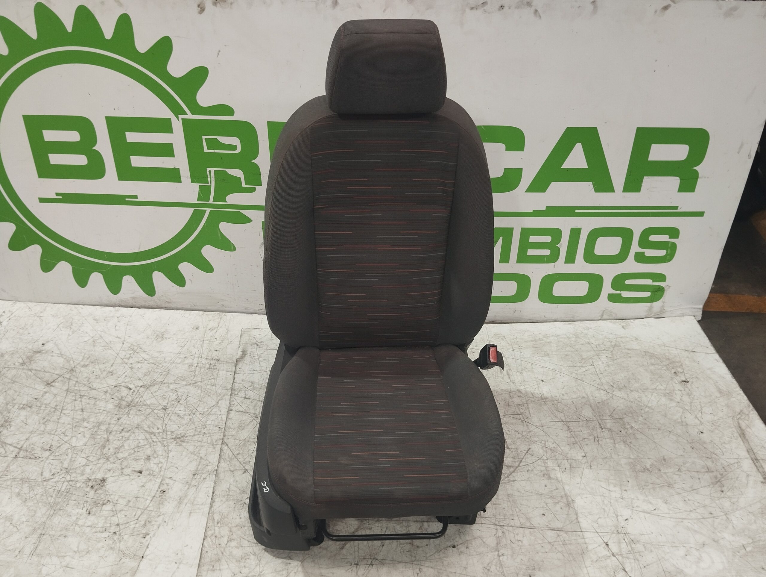 asiento_delantero_derecho_1508385_ford_c_max_cb3_1_8_tdci_turbodiesel_cat