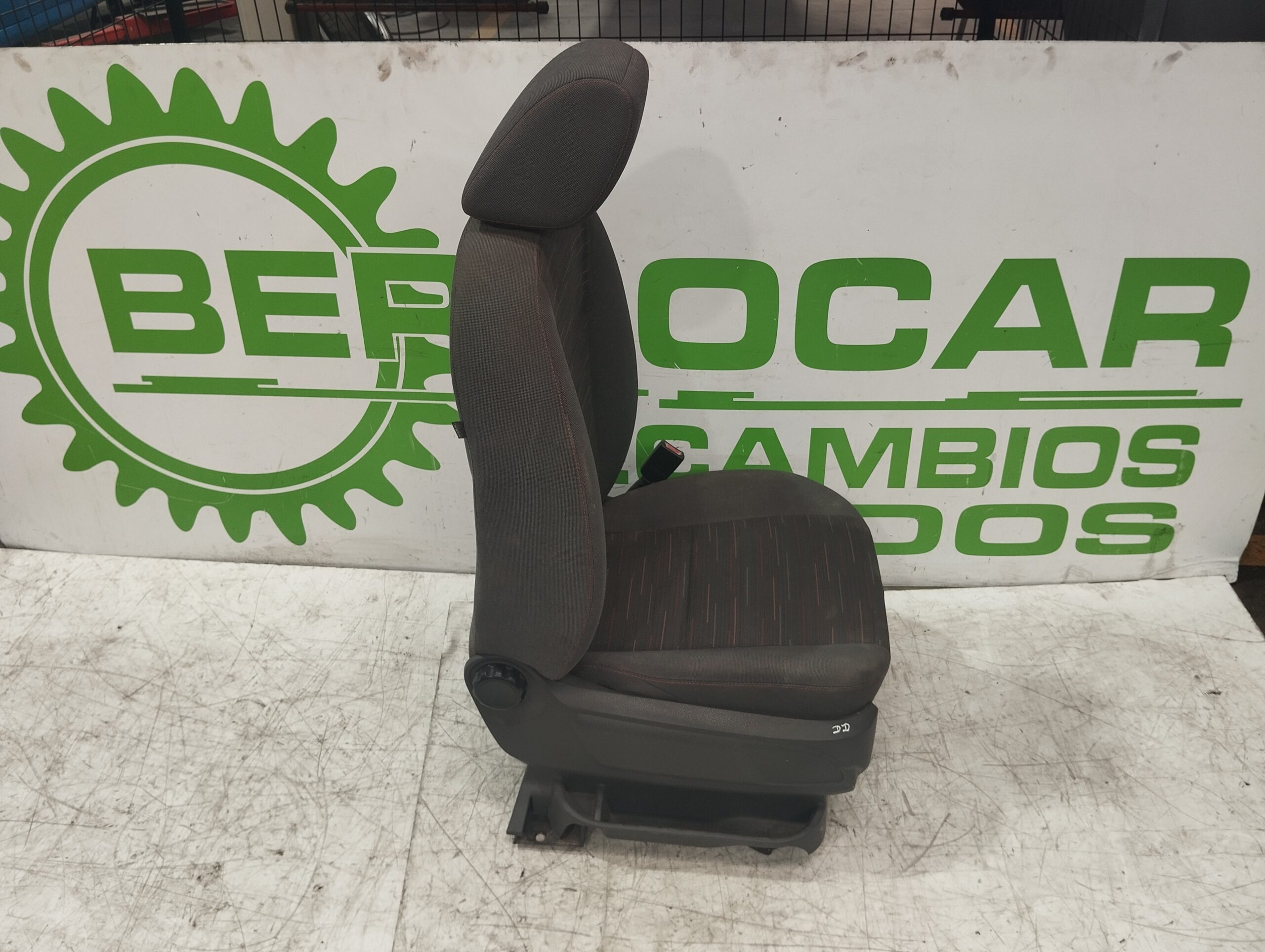 asiento_delantero_derecho_1508385_ford_c_max_cb3_1_8_tdci_turbodiesel_cat