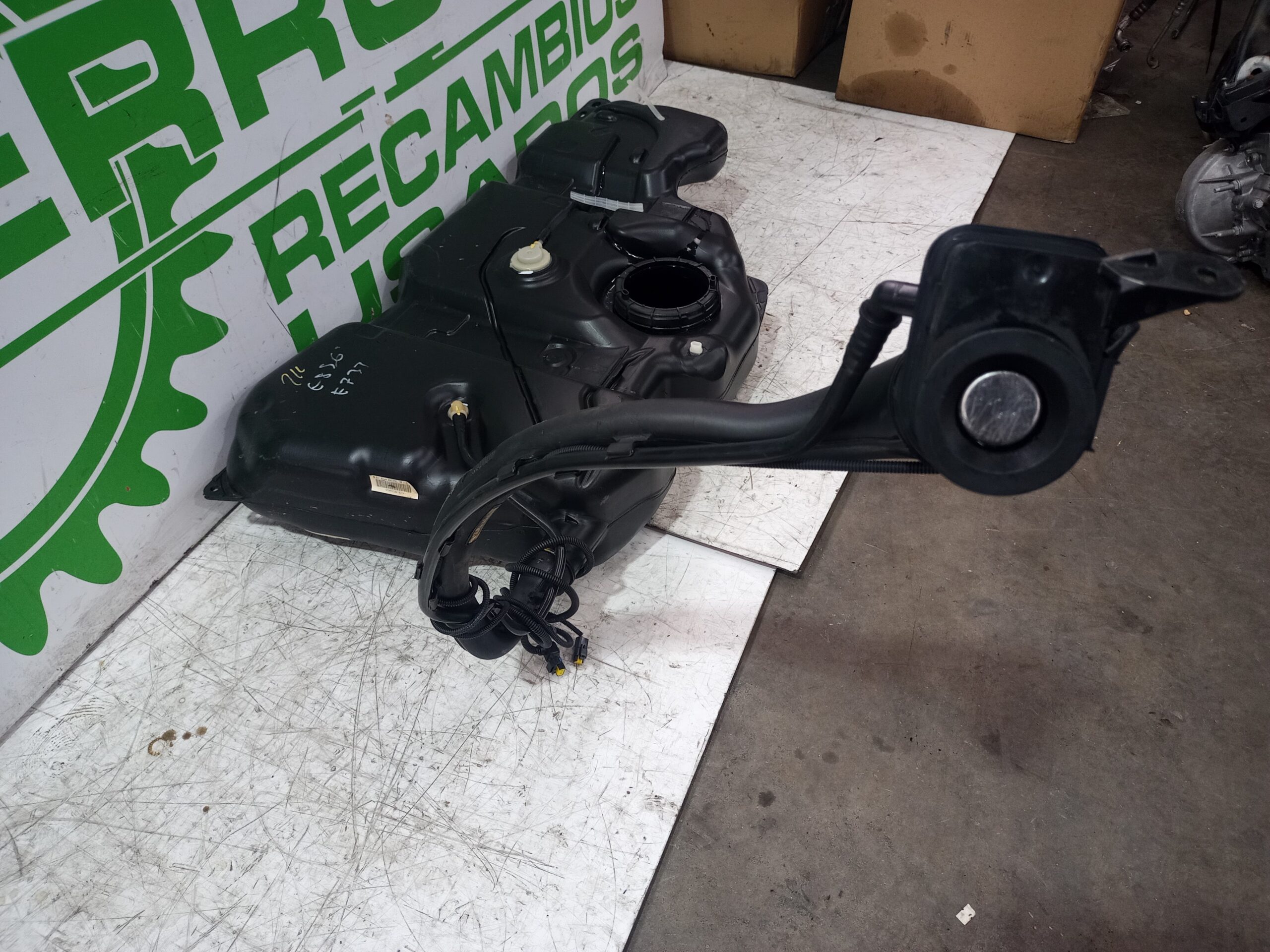 deposito_combustible_9681736080_citr_n_c4_grand_picasso_1_6_16v_hdi_fap