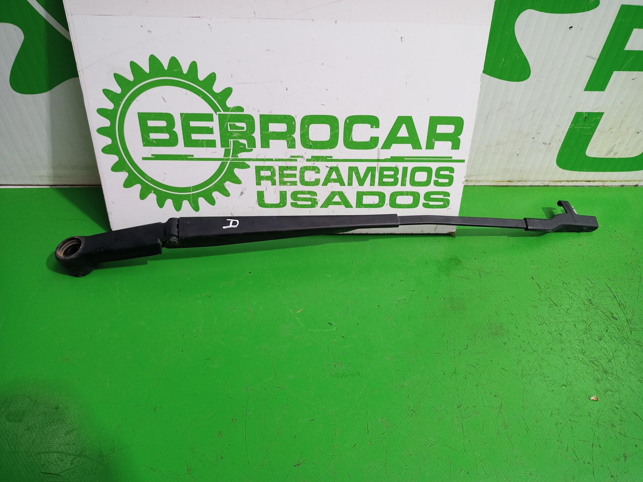 brazo_limpia_delantero_derecho_9684103780_citr_n_c4_grand_picasso_1_6_16v_hdi_fap