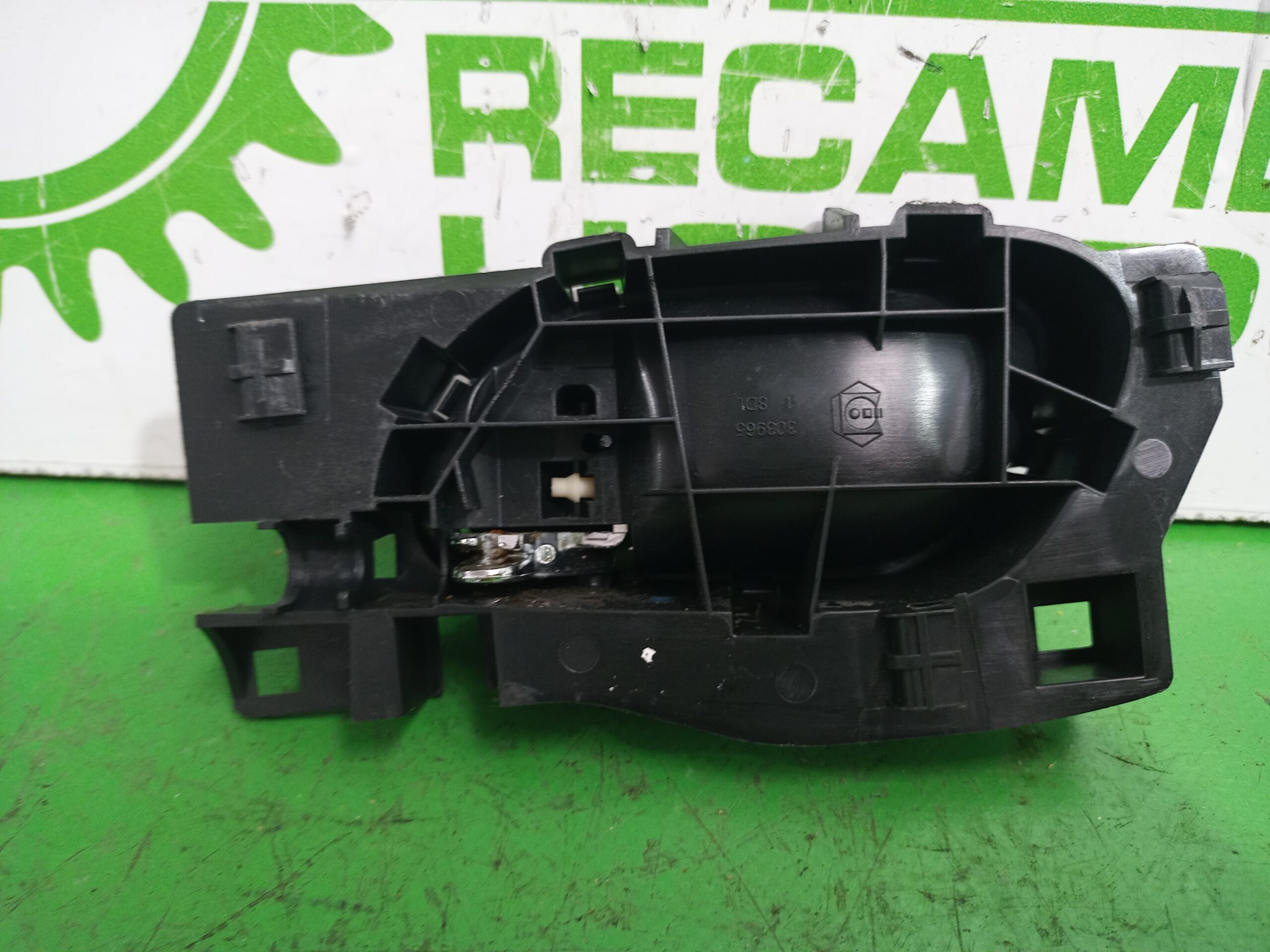 maneta_interior_trasera_derecha_96555516vd_citr_n_c4_grand_picasso_1_6_16v_hdi_fap