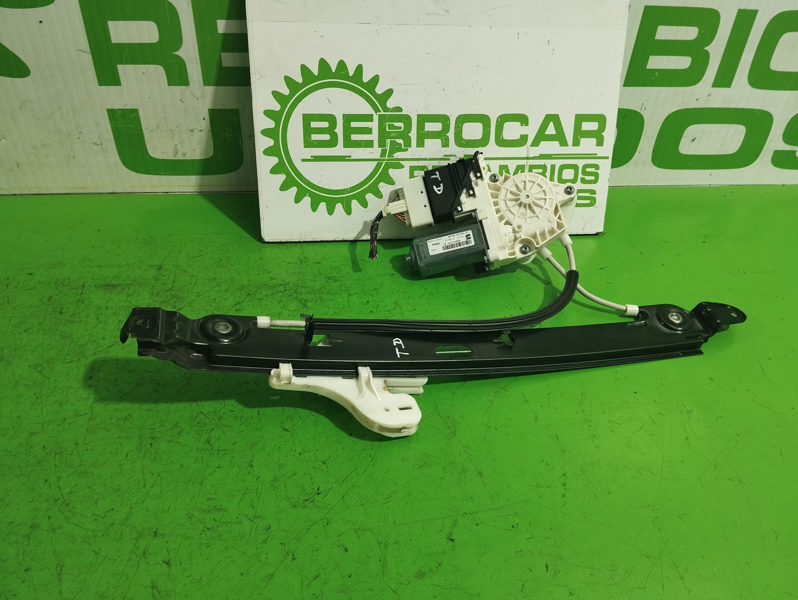 elevalunas_trasero_derecho_1k0959704_seat_altea_5p1_style_copa