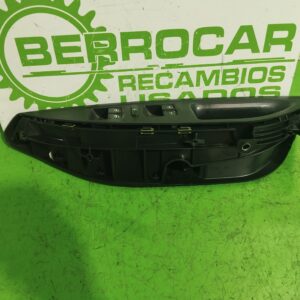 mando_elevalunas_delantero_izquierdo_156022462_seat_altea_5p1_style_copa