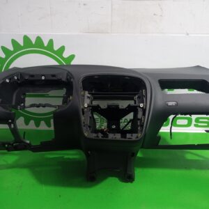 salpicadero_5p0857067_seat_altea_5p1_style_copa