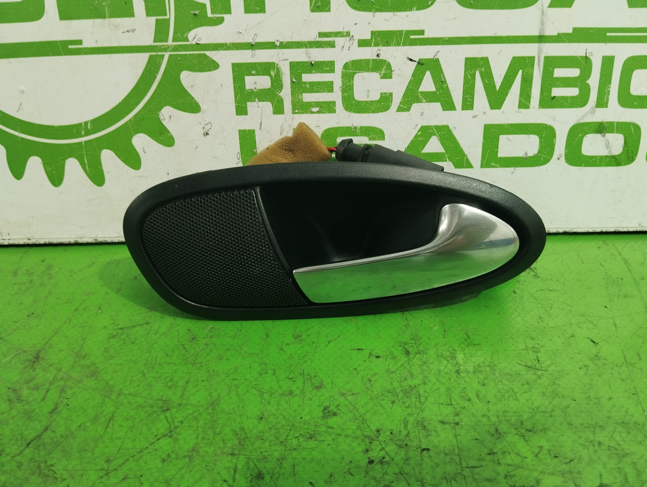 maneta_interior_trasera_derecha_5p0837114_seat_altea_5p1_style_copa