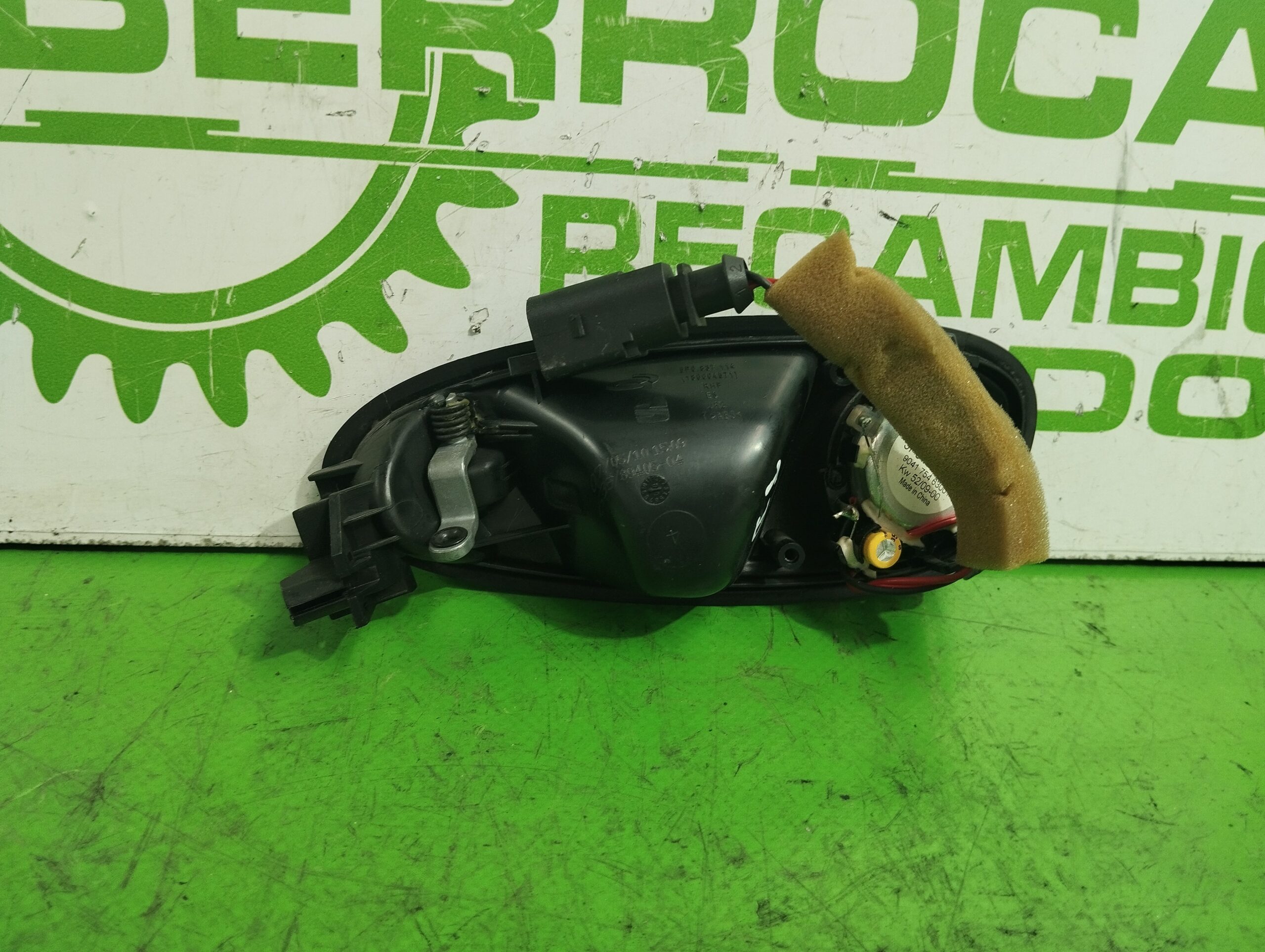 maneta_interior_trasera_derecha_5p0837114_seat_altea_5p1_style_copa