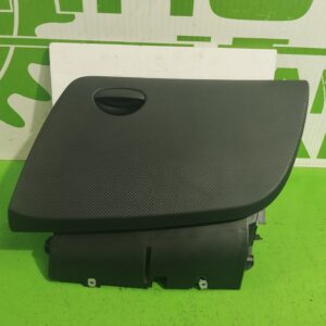 guantera_5p1857103c_seat_altea_5p1_style_copa