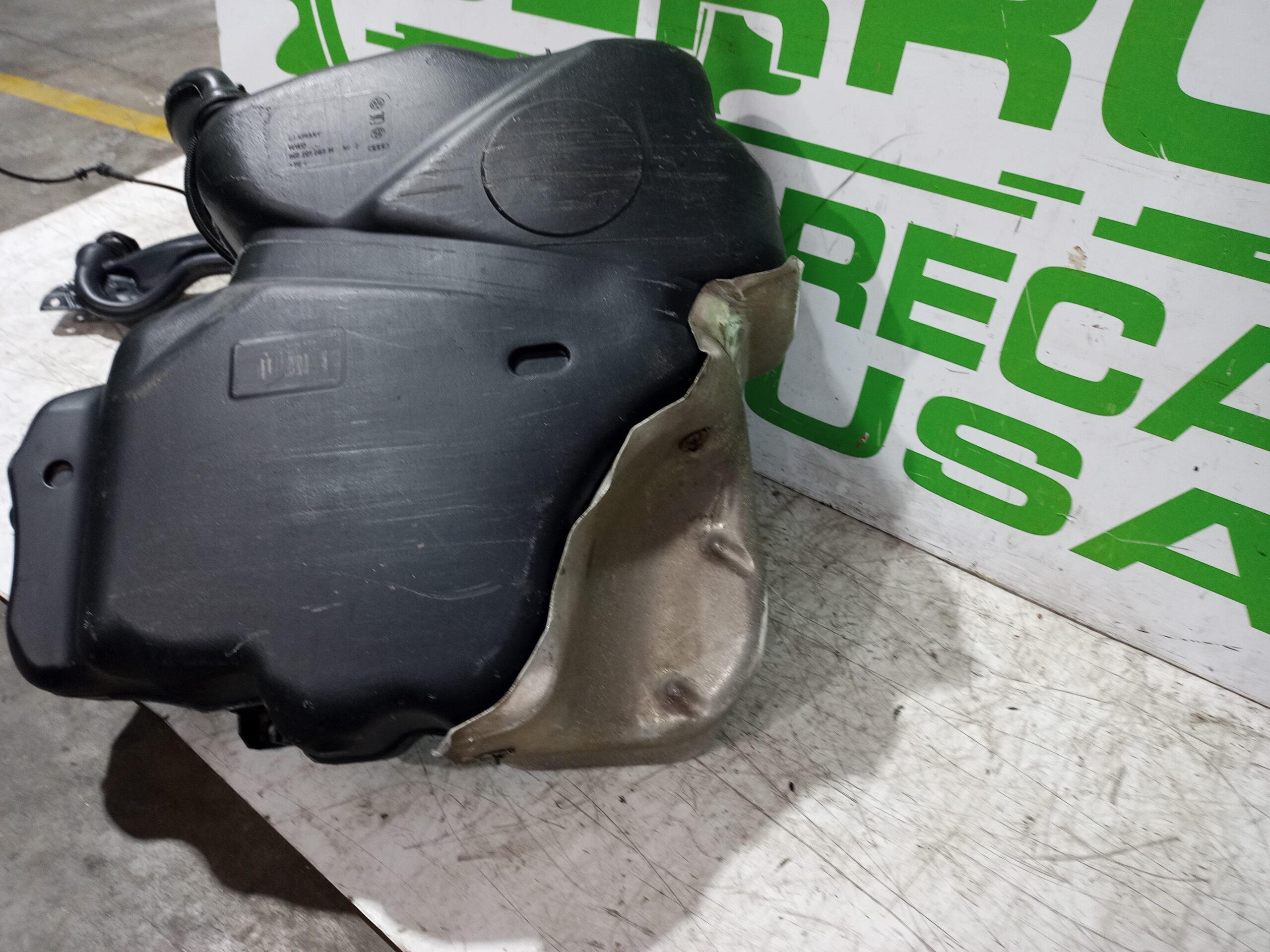 deposito_combustible_1k0201085m_volkswagen_golf_v_berlina_1k1_1_9_tdi