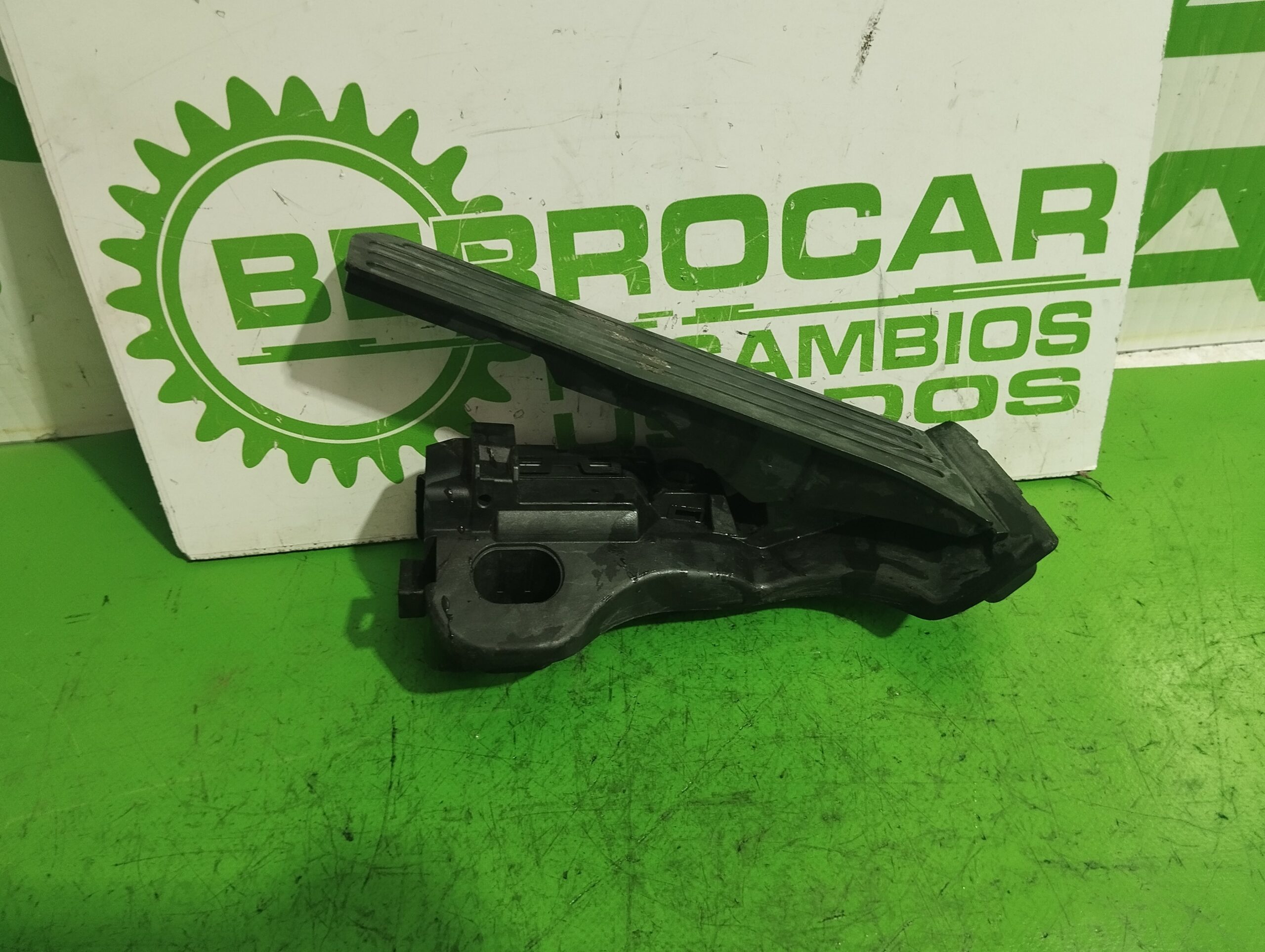 pedal_acelerador_1k1721503l_volkswagen_golf_v_berlina_1k1_1_9_tdi