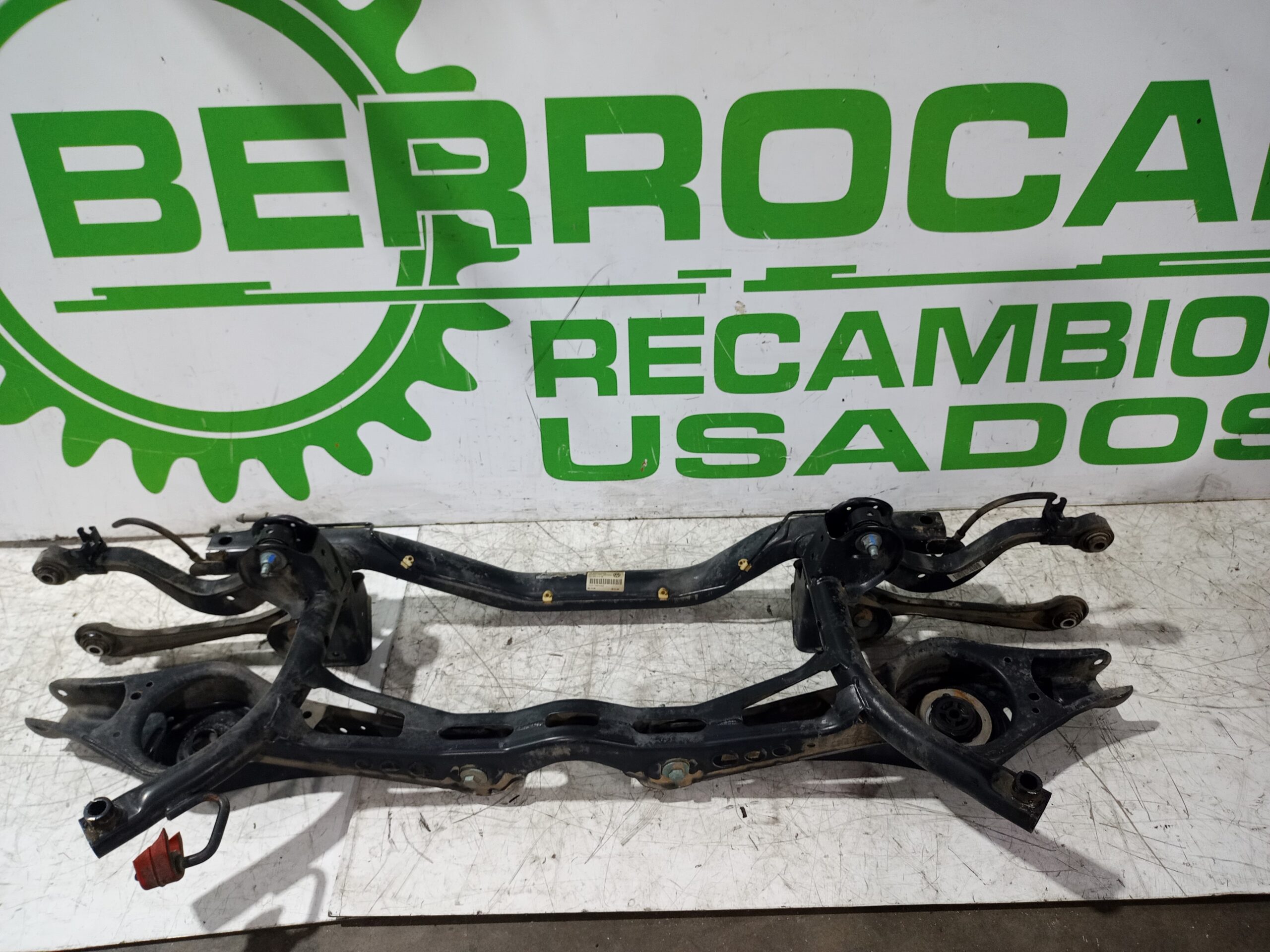 puente_trasero_1k0505315aq_volkswagen_golf_v_berlina_1k1_1_9_tdi