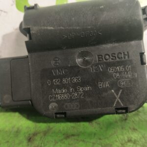 motor_apertura_trampillas_0132801363_volkswagen_golf_v_berlina_1k1_1_9_tdi