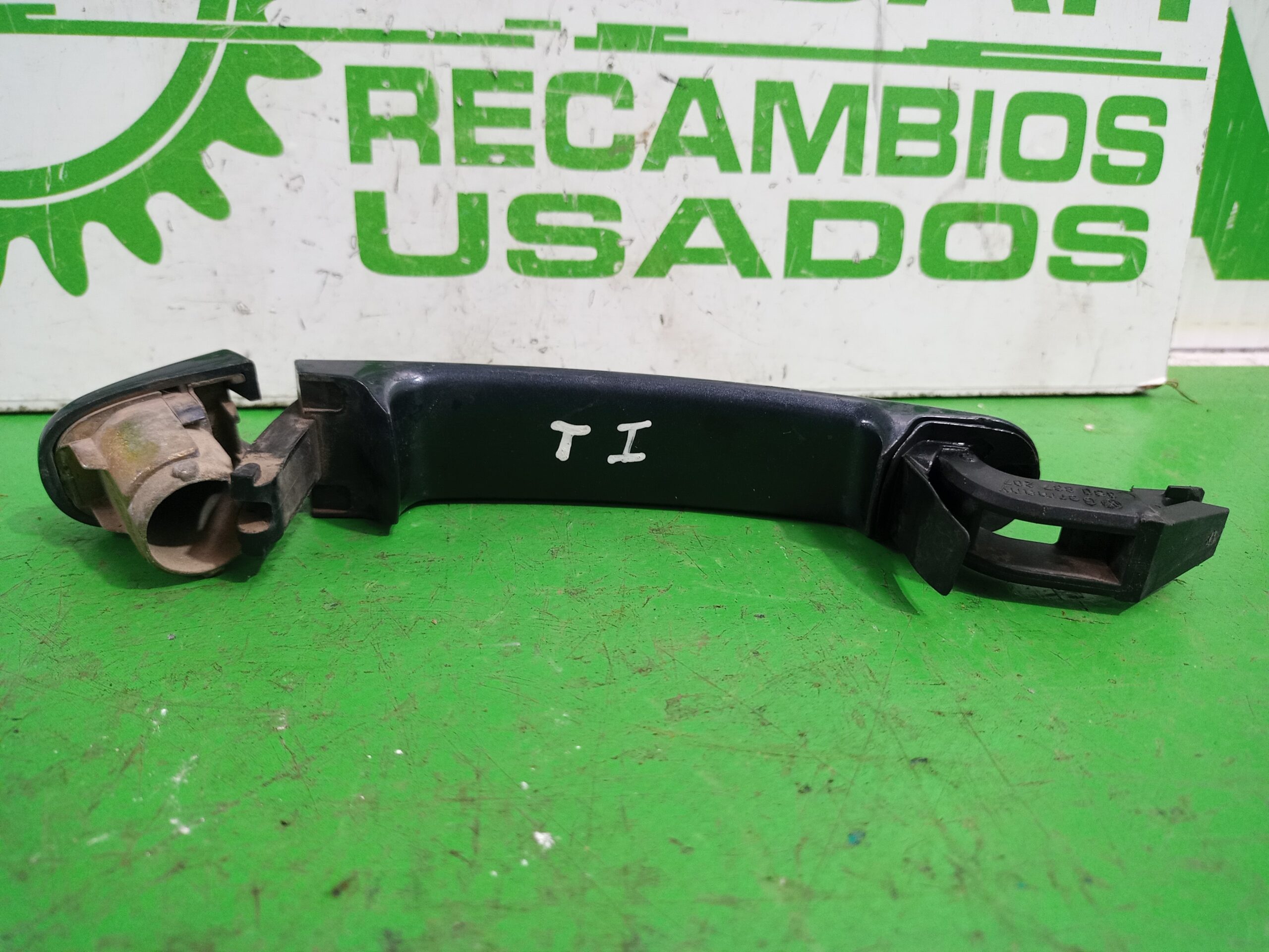 maneta_exterior_trasera_izquierda_3b0837207_volkswagen_golf_v_berlina_1k1_1_9_tdi