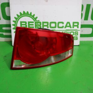 piloto_trasero_derecho_5p8945096a_seat_altea_xl_5p5_1_9_tdi