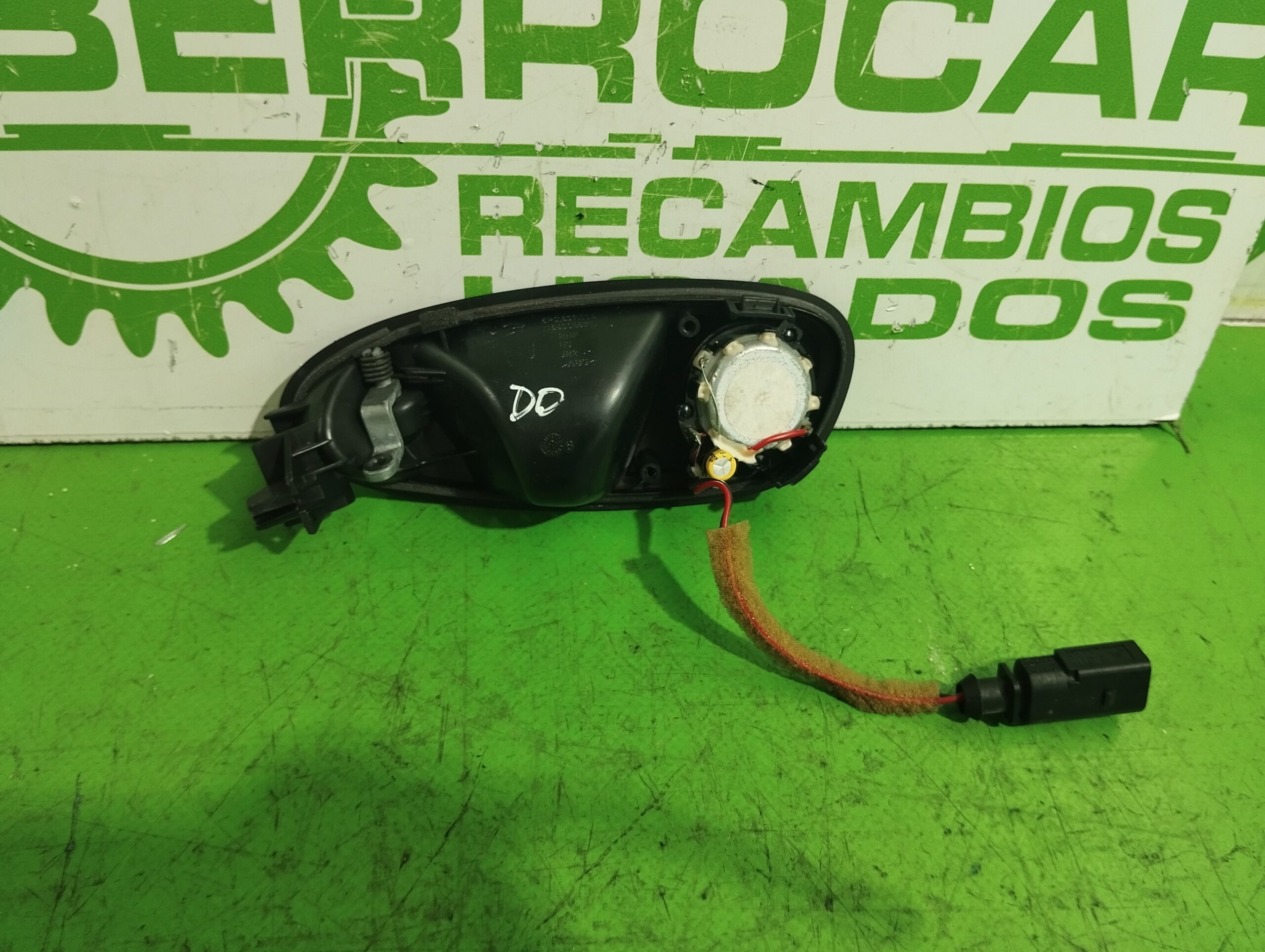 maneta_interior_delantera_derecha_5p0837114_seat_altea_xl_5p5_1_9_tdi