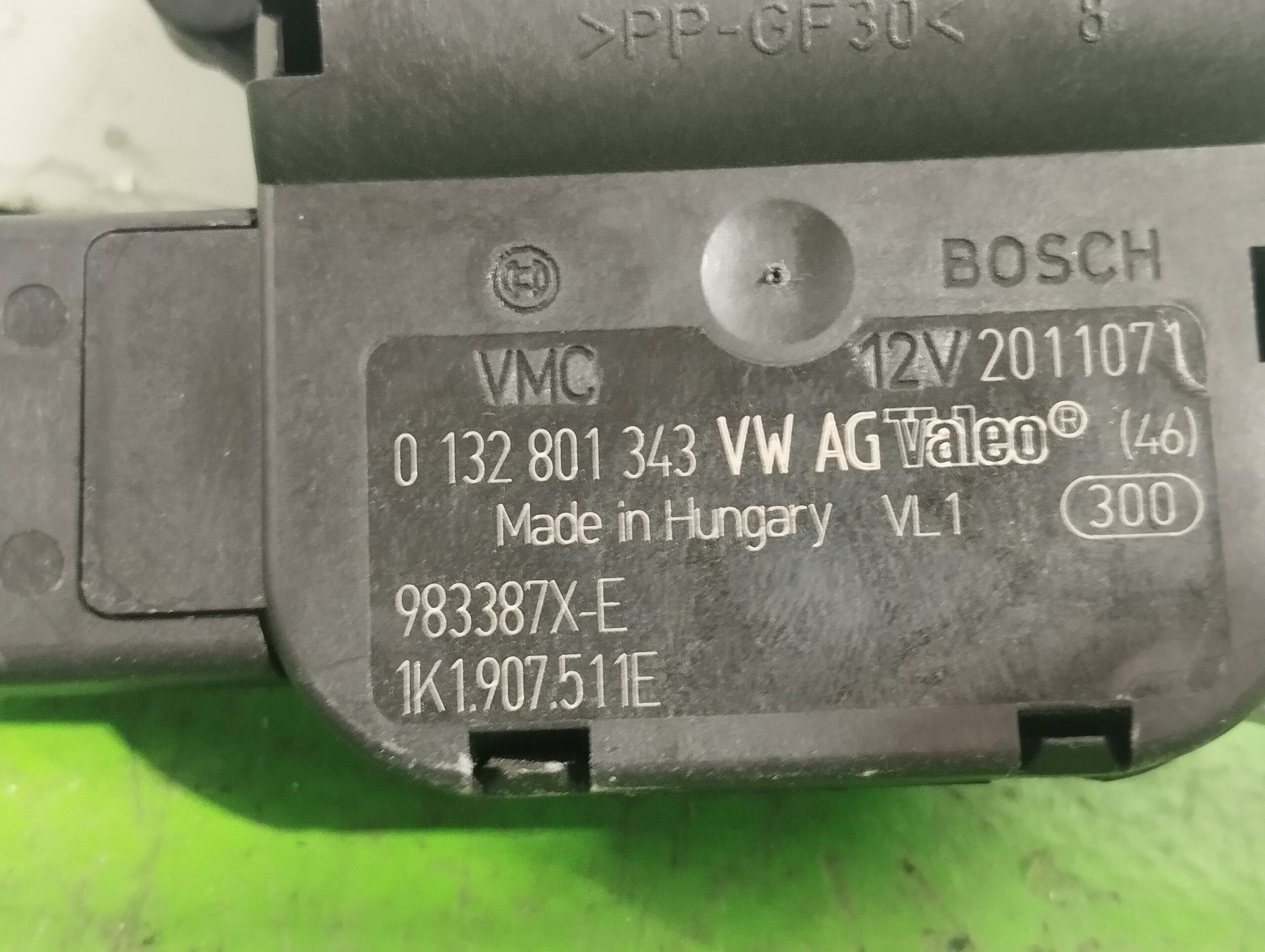 motor_apertura_trampillas_0132801343_seat_altea_xl_5p5_1_9_tdi