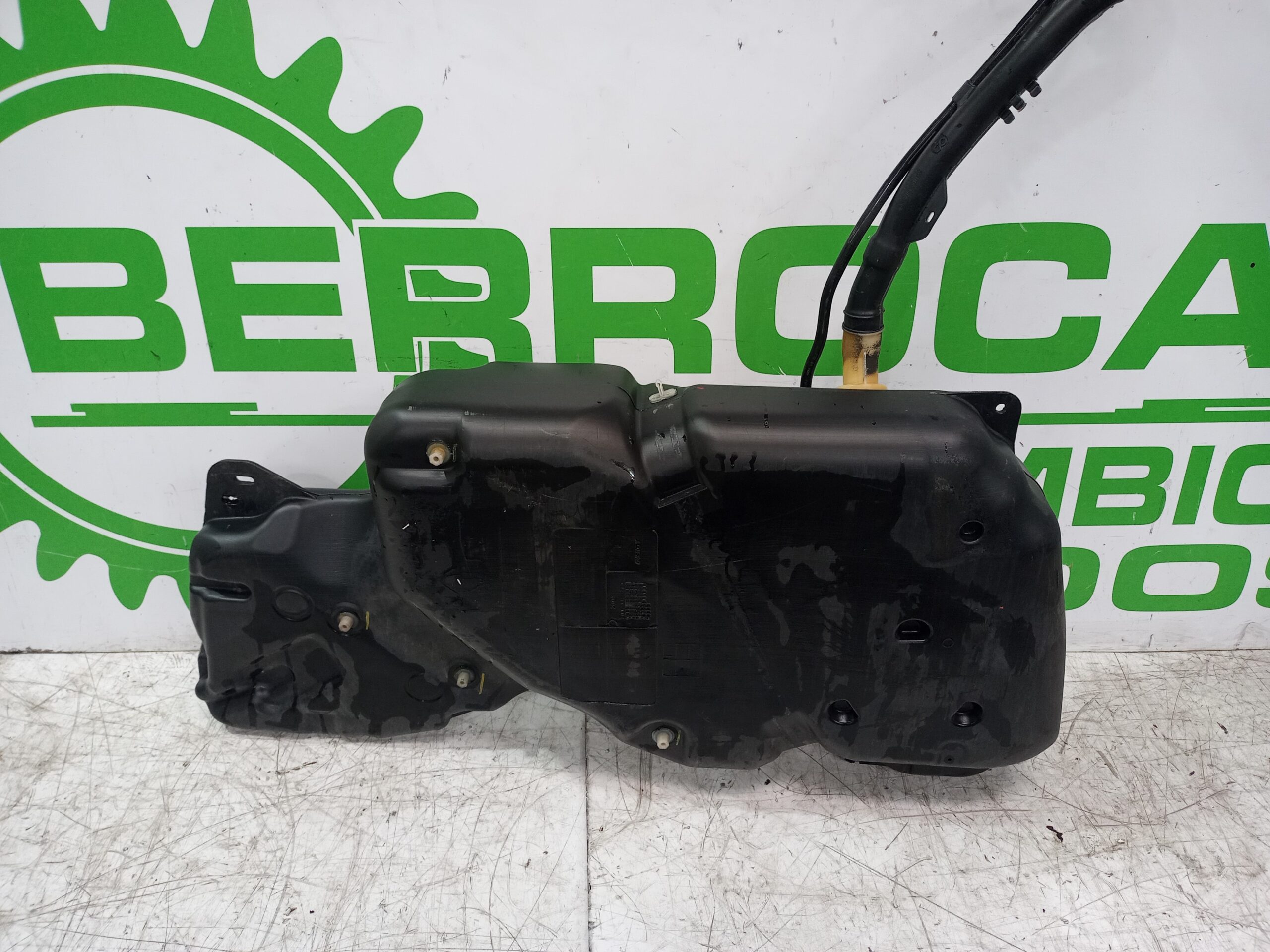 deposito_combustible_9634076680_peugeot_307_break_sw_s1_1_6_16v_cat