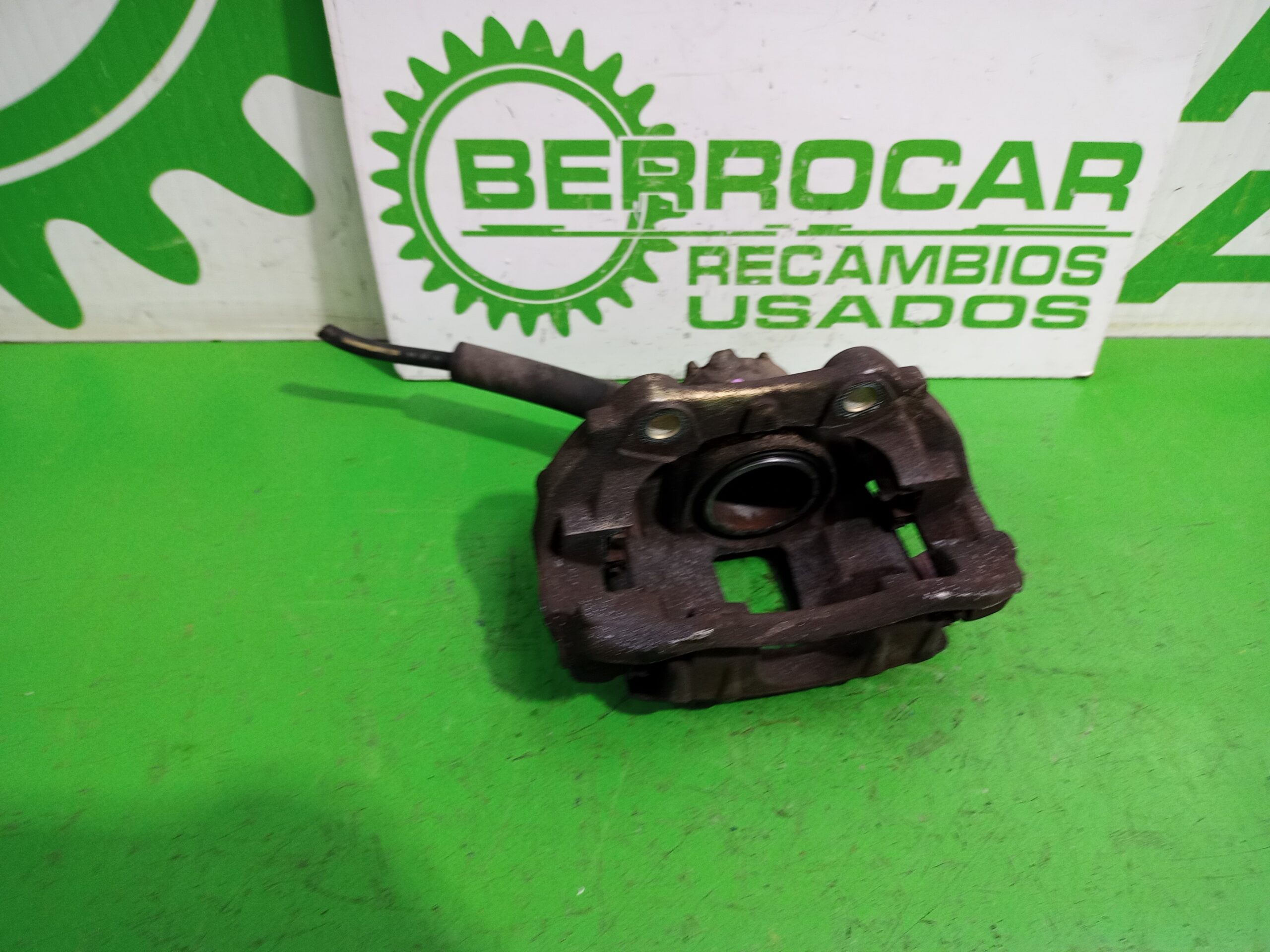 pinza_de_freno_delantera_izquierda_9635507880_peugeot_307_break_sw_s1_1_6_16v_cat