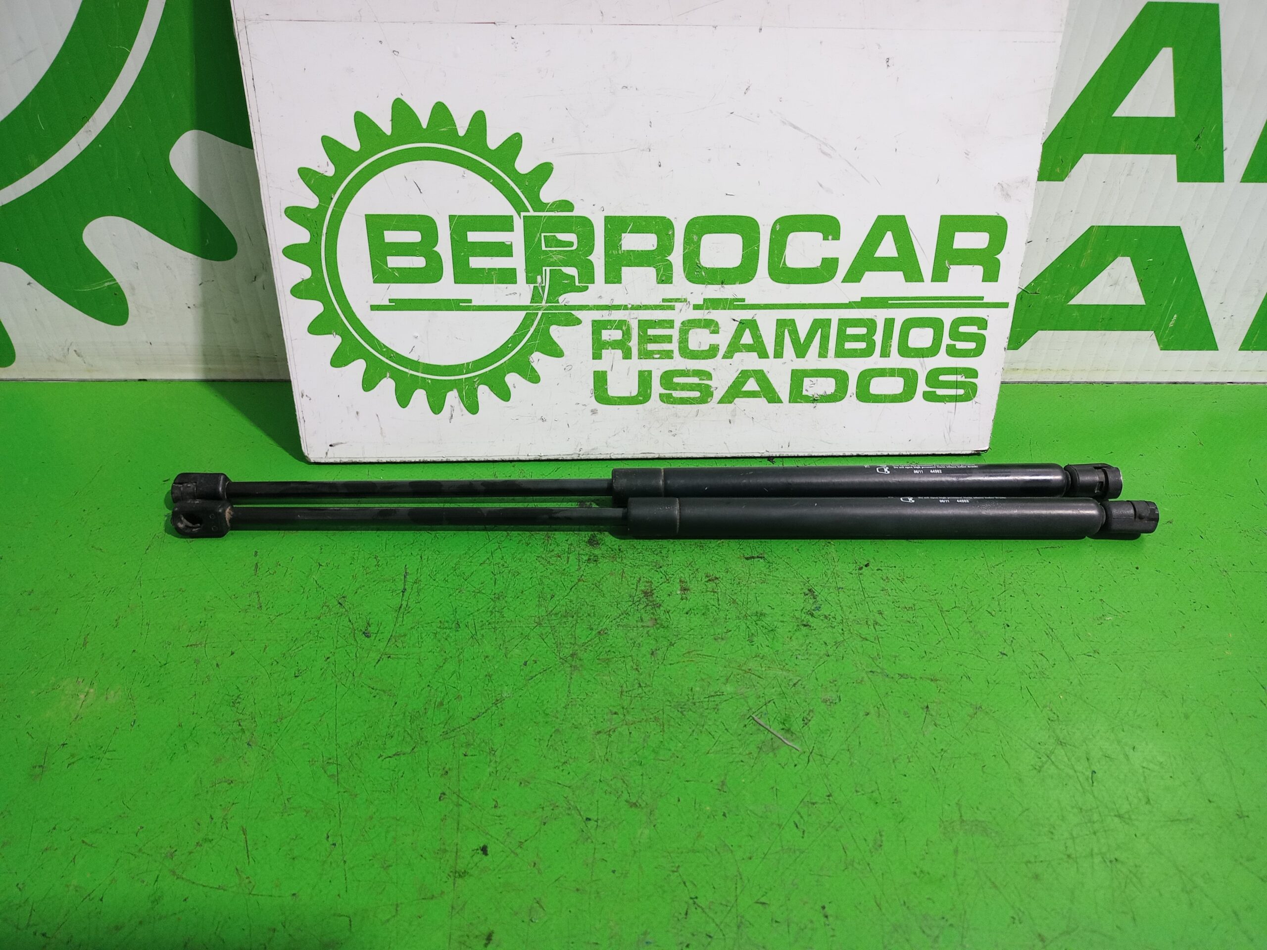 amortiguadores_maletero_porton_pu007550_peugeot_307_break_sw_s1_1_6_16v_cat