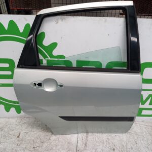 puerta_trasera_derecha_1430137_ford_focus_berlina_cak_ambiente