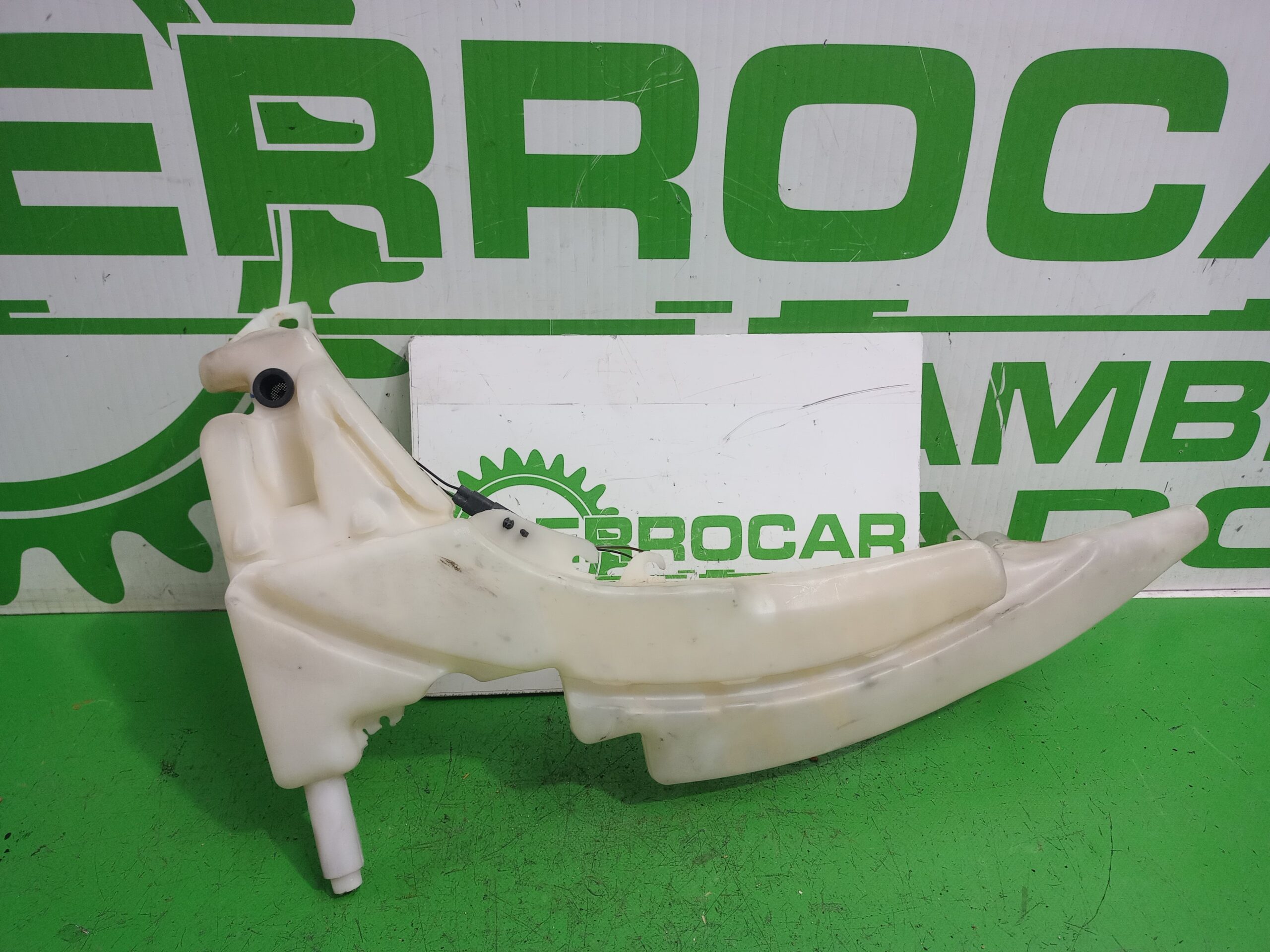 deposito_limpia_xs4113k163ah_ford_focus_berlina_cak_ambiente