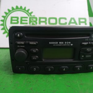 sistema_audio_radio_cd_fd600a_ford_focus_berlina_cak_ambiente