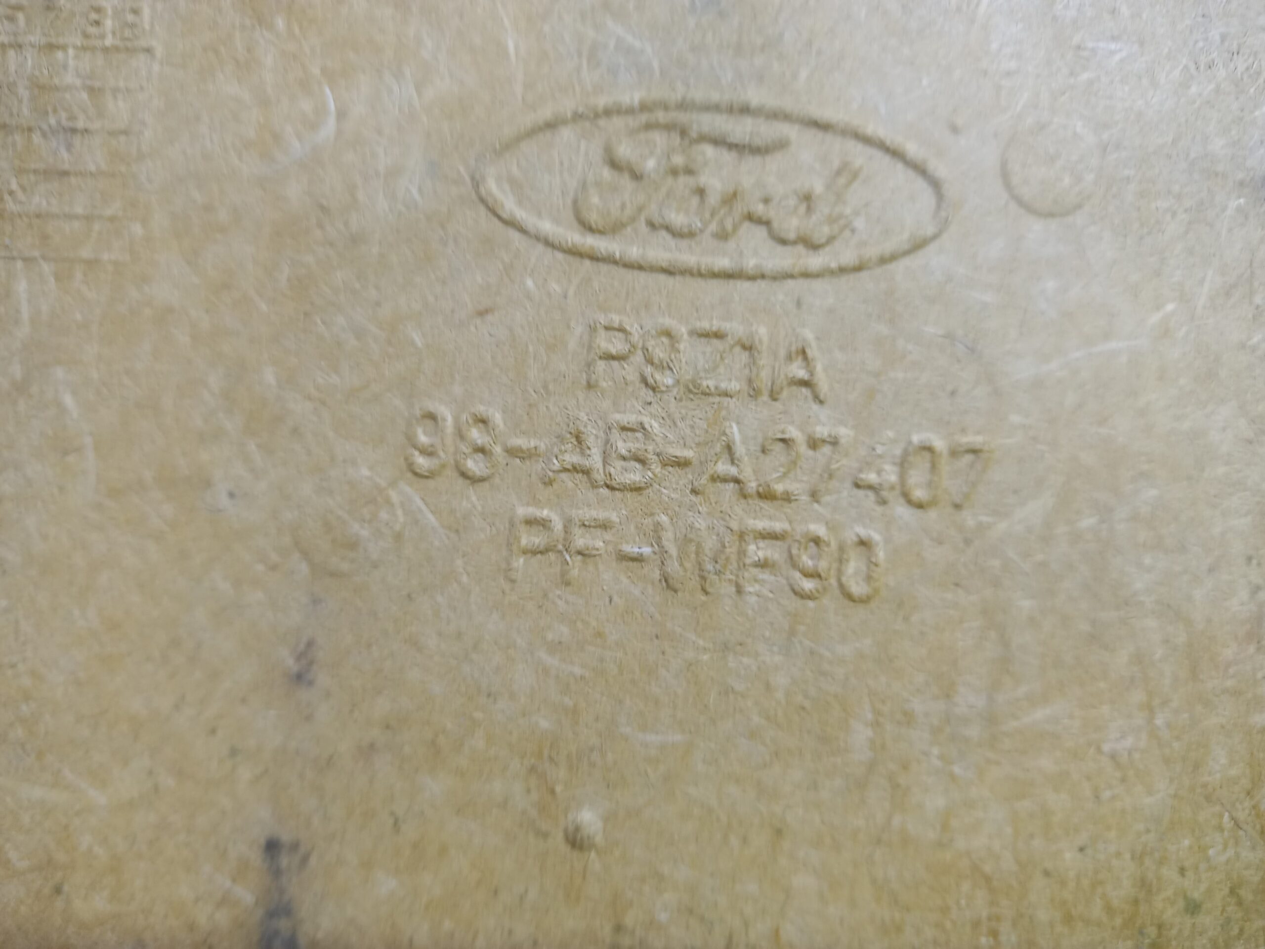 guarnecido_puerta_trasera_izquierda_98aba27407_ford_focus_berlina_cak_ambiente