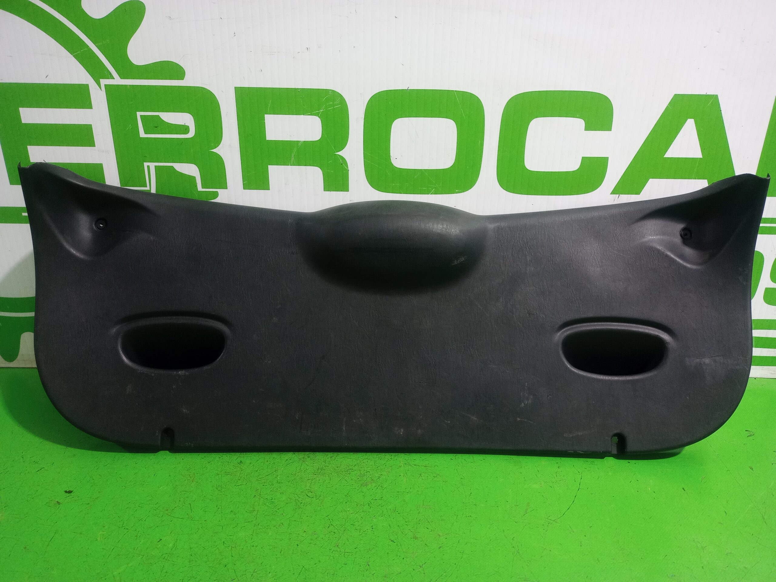 guarnecido_porton_trasero_98aba40411ag_ford_focus_berlina_cak_ambiente