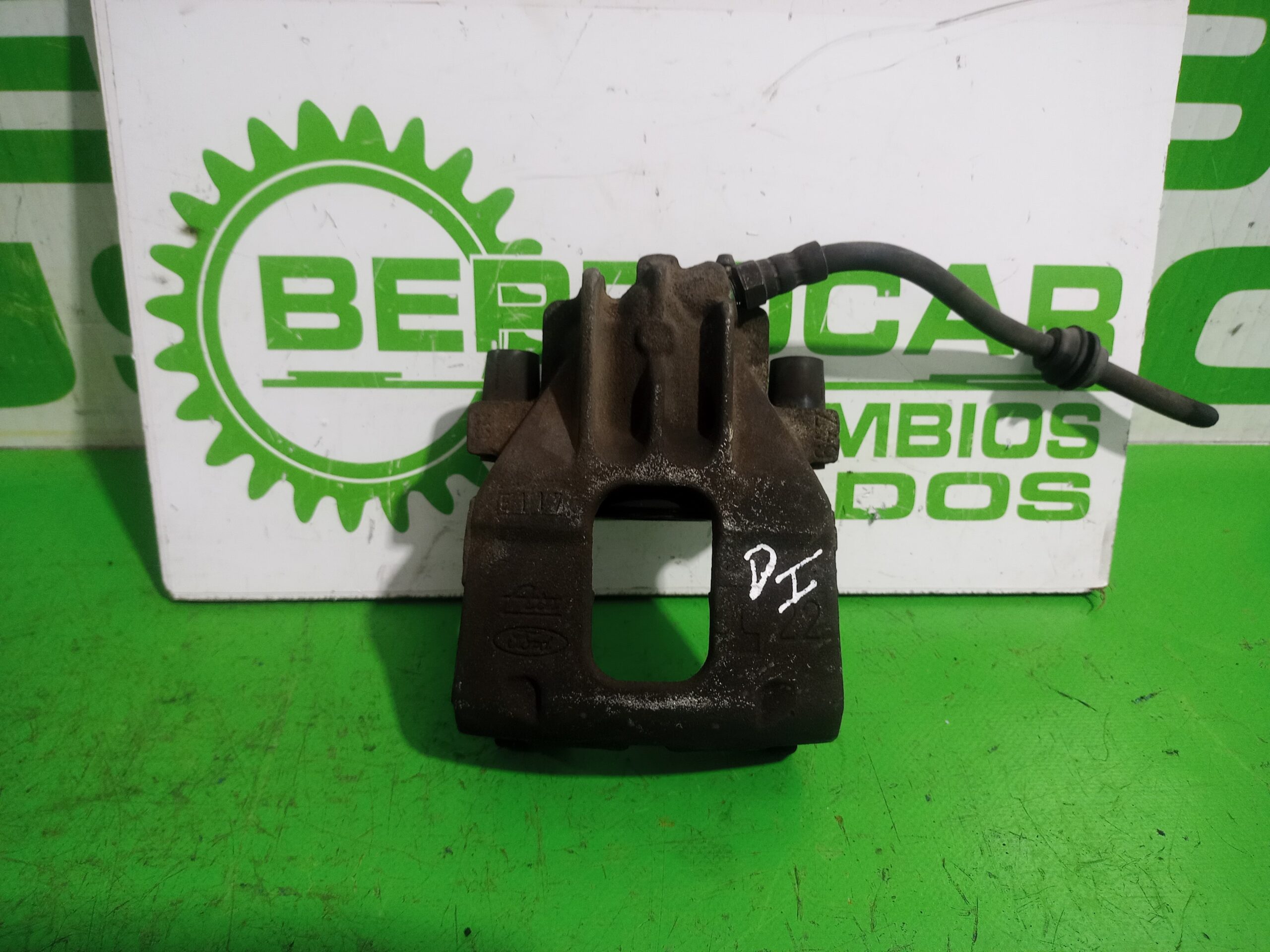 pinza_de_freno_delantera_izquierda_4346373_ford_focus_berlina_cak_ambiente