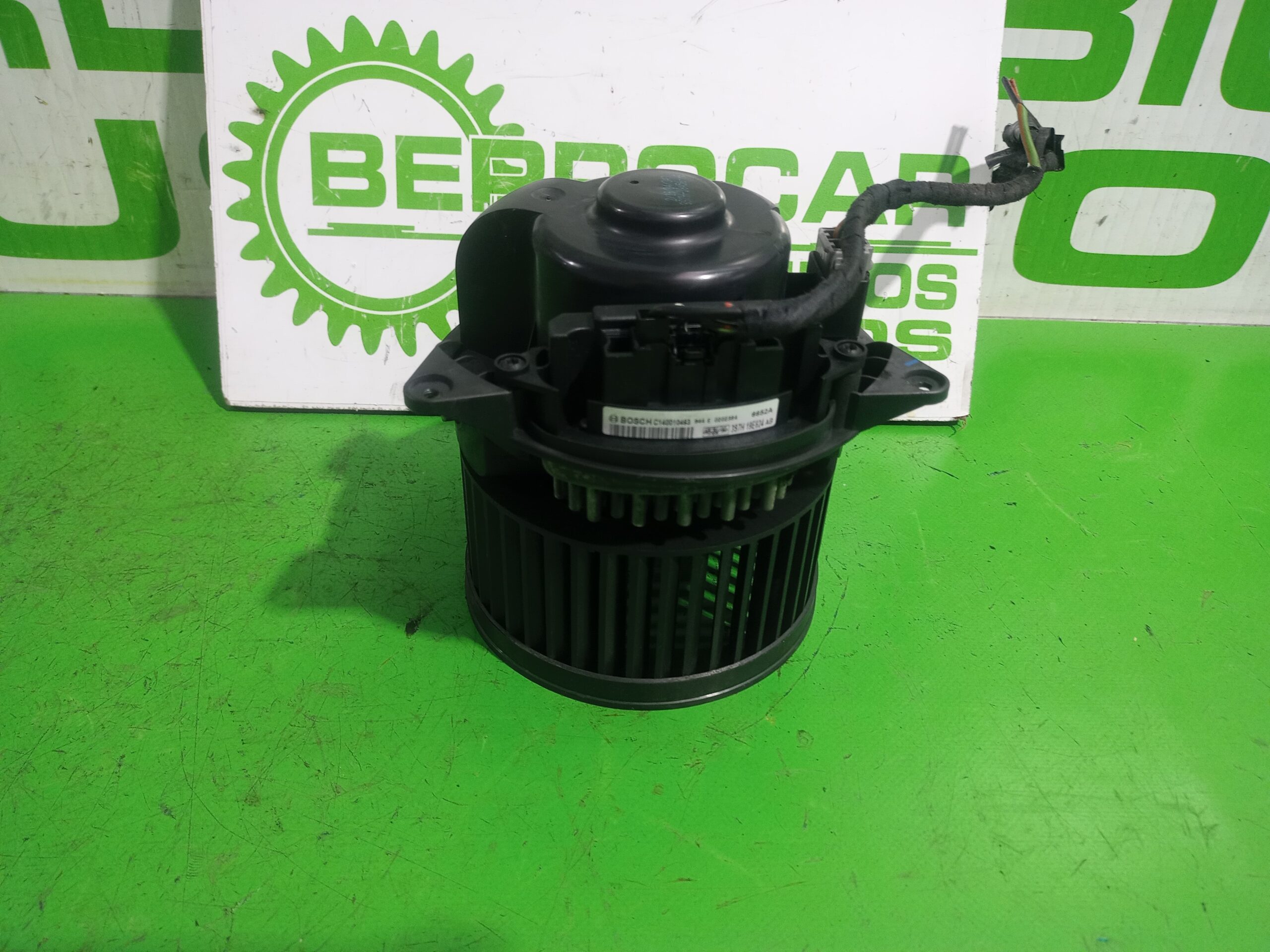 motor_calefaccion_1736007601_ford_focus_berlina_cak_ambiente