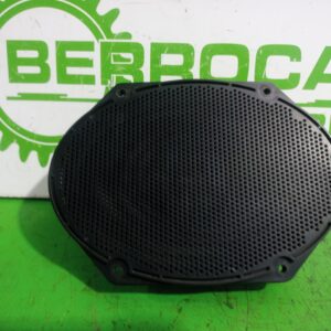 altavoz_xw7f18808ab_ford_focus_berlina_cak_ambiente