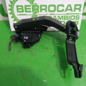 cerradura_puerta_delantera_derecha_2s4aa21812ga_ford_focus_berlina_cak_ambiente