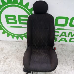 asiento_delantero_derecho_1214081_ford_focus_berlina_cak_ambiente
