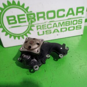 bomba_agua_xs4u8505da_ford_focus_berlina_cak_ambiente