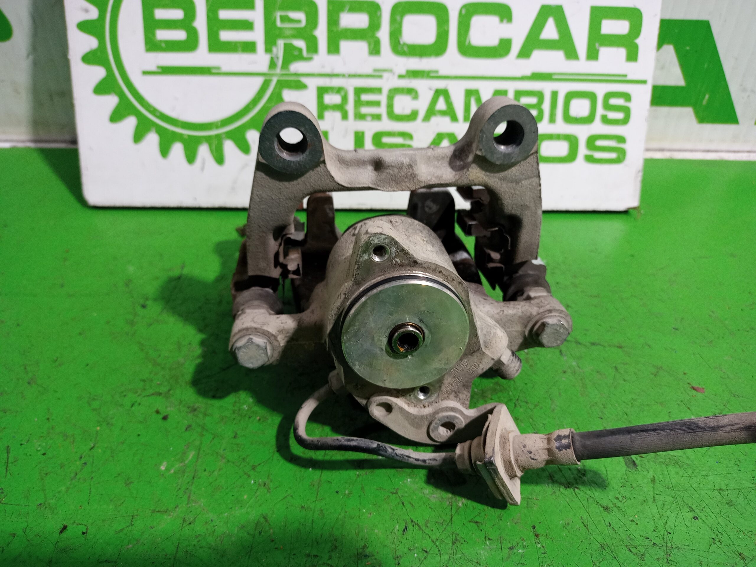 pinza_de_freno_trasera_izquierda_3c0615403e_volkswagen_passat_berlina_3c2_2_0_tdi