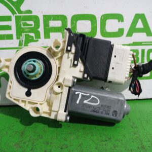 motor_elevalunas_trasero_derecho_1k0959704f_volkswagen_passat_berlina_3c2_2_0_tdi
