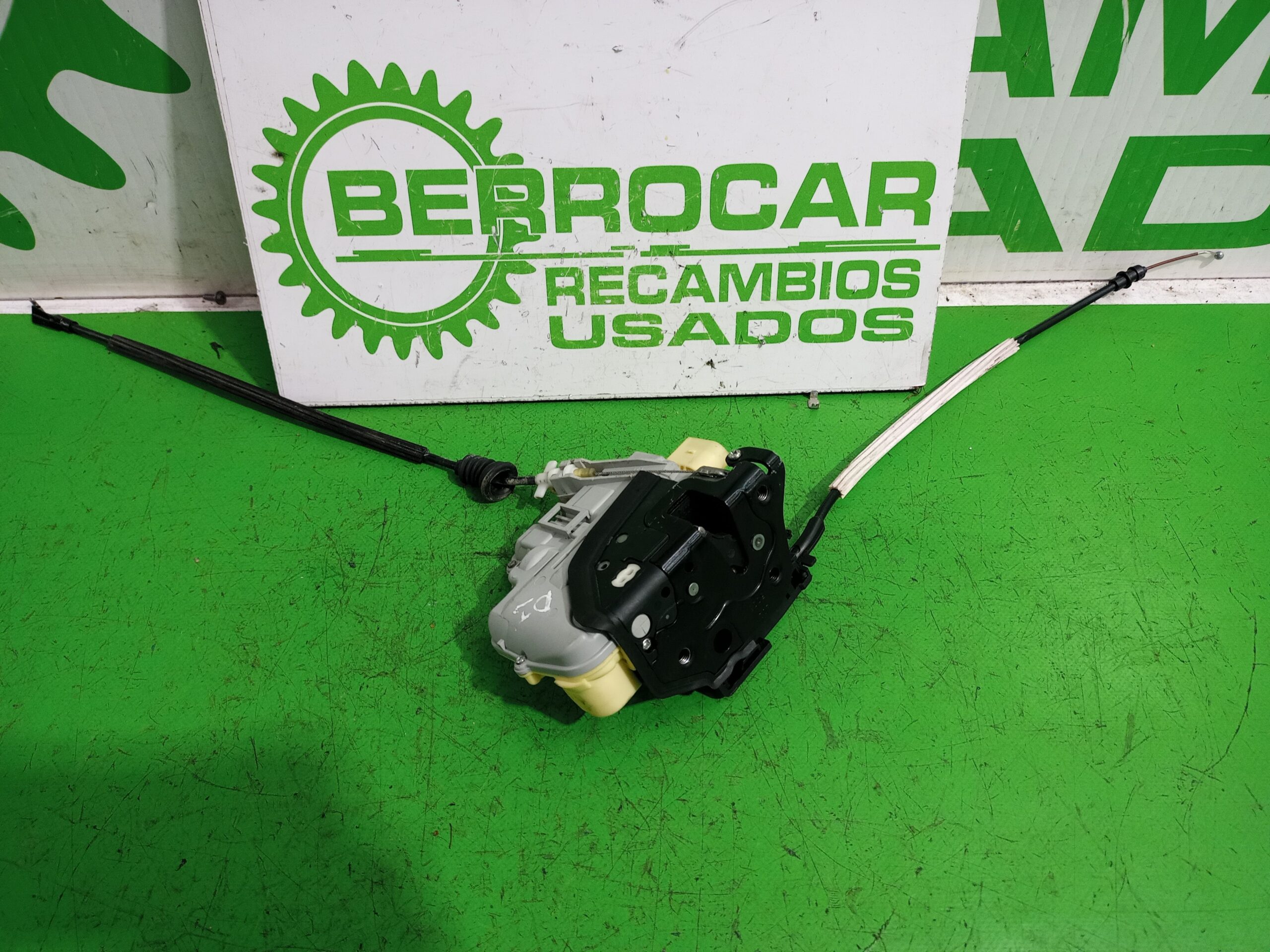 cerradura_puerta_delantera_izquierda_3c1b37015a_volkswagen_passat_berlina_3c2_2_0_tdi