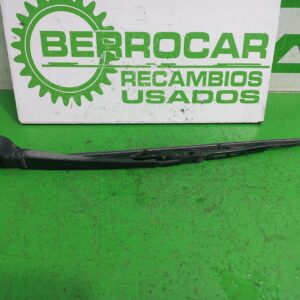 brazo_limpia_trasero_1u9955707b_seat_ibiza_6l1_1_9_sdi