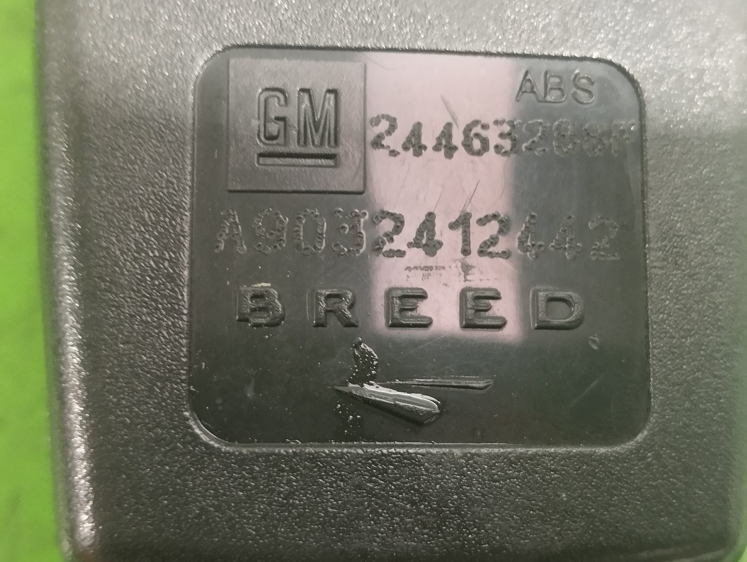 enganche_cinturon_trasero_izquierdo_24463288f_opel_vectra_c_berlina_essentia