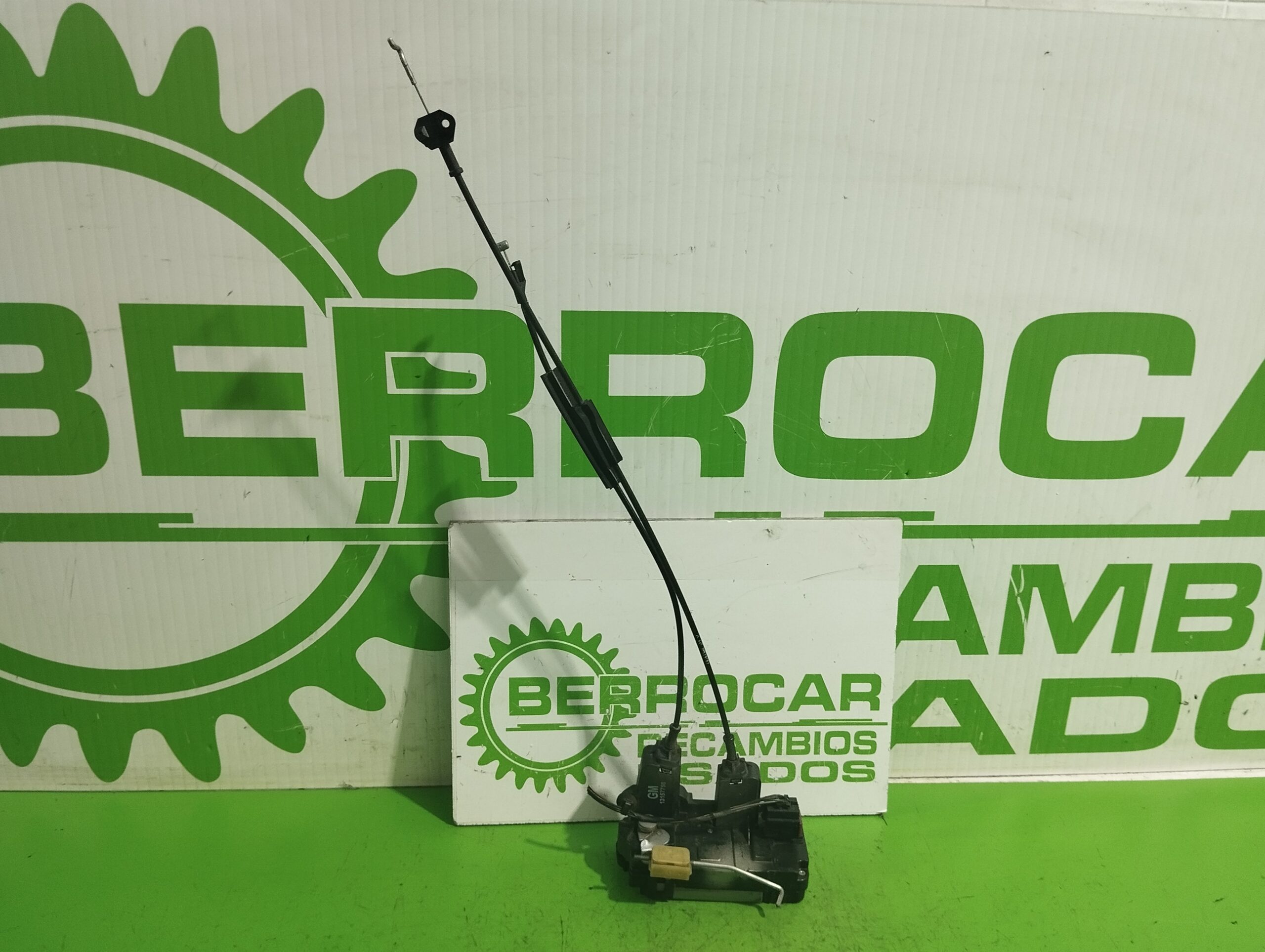 cerradura_puerta_trasera_izquierda_13157758_opel_vectra_c_berlina_essentia