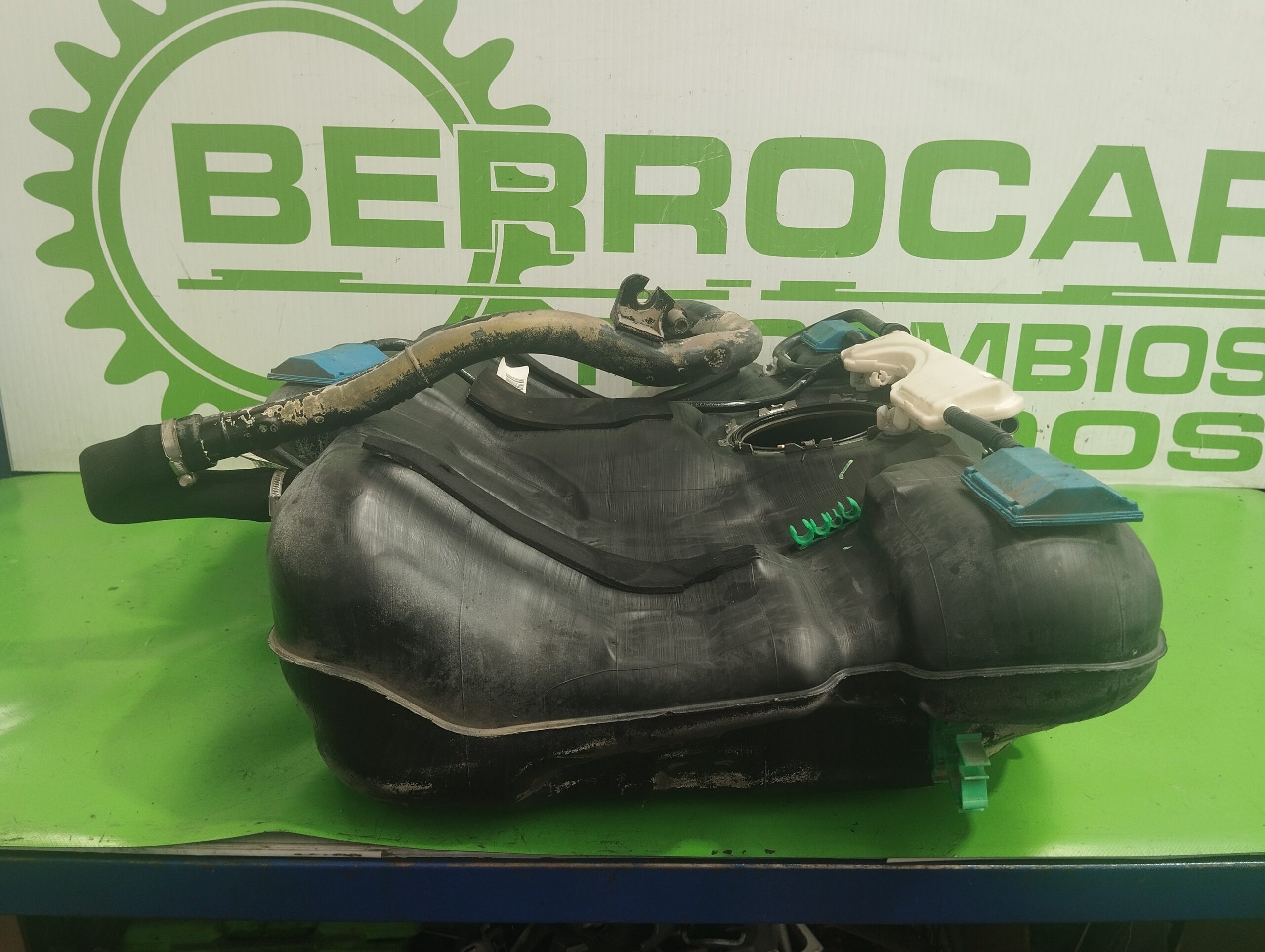 deposito_combustible_24468090_opel_vectra_c_berlina_essentia