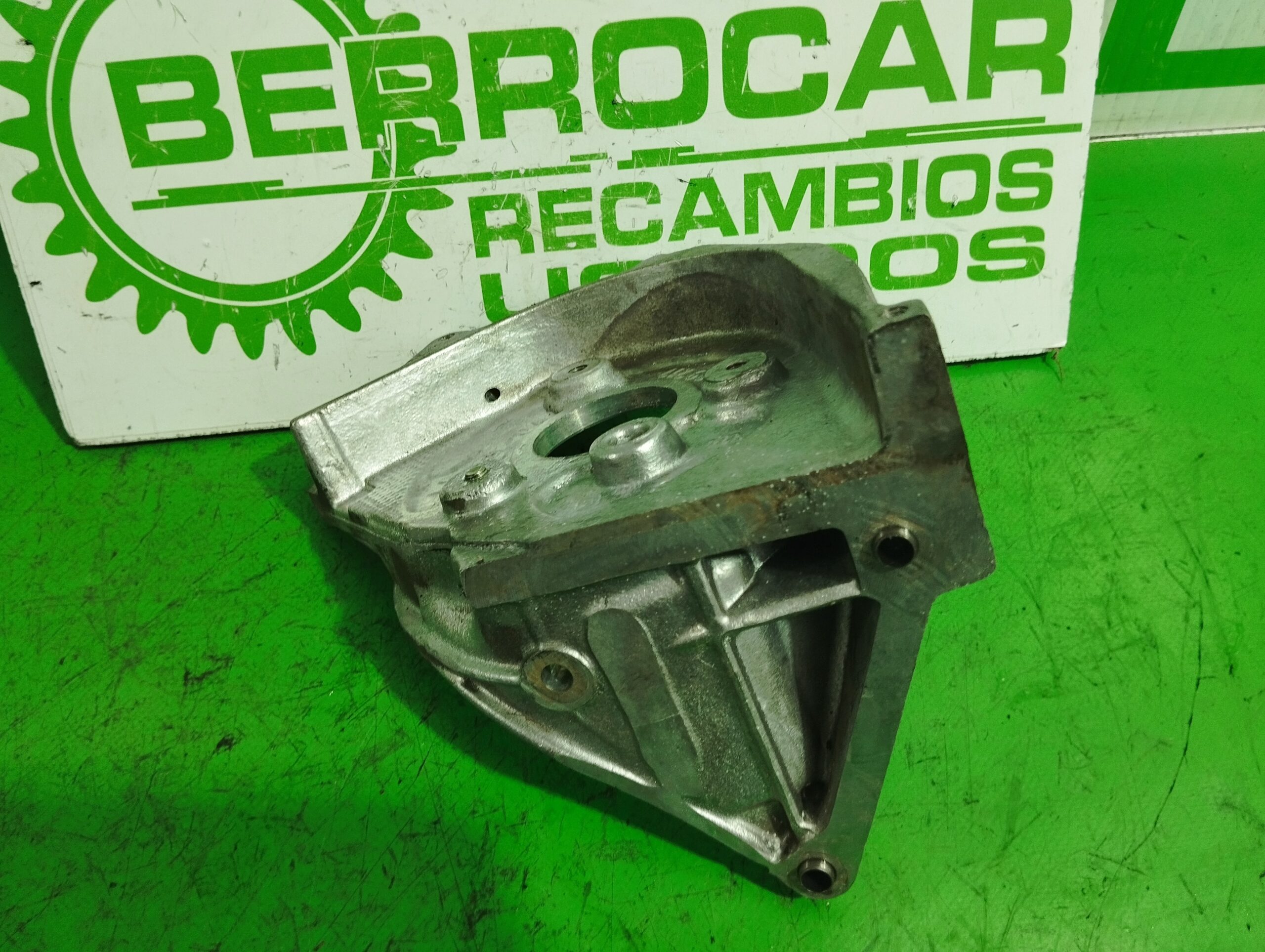 soporte_bomba_inyeccion_96389217_citr_n_c5_break_2_0_hdi