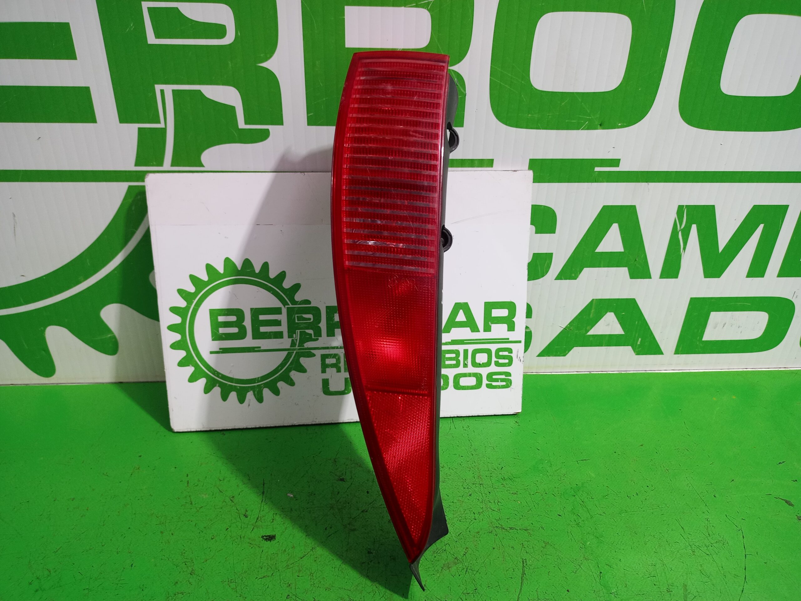 piloto_trasero_izquierdo_6350p7_citr_n_c5_break_2_0_hdi