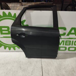 puerta_trasera_derecha_1505762_ford_focus_berlina_cap_1_6_16v_cat