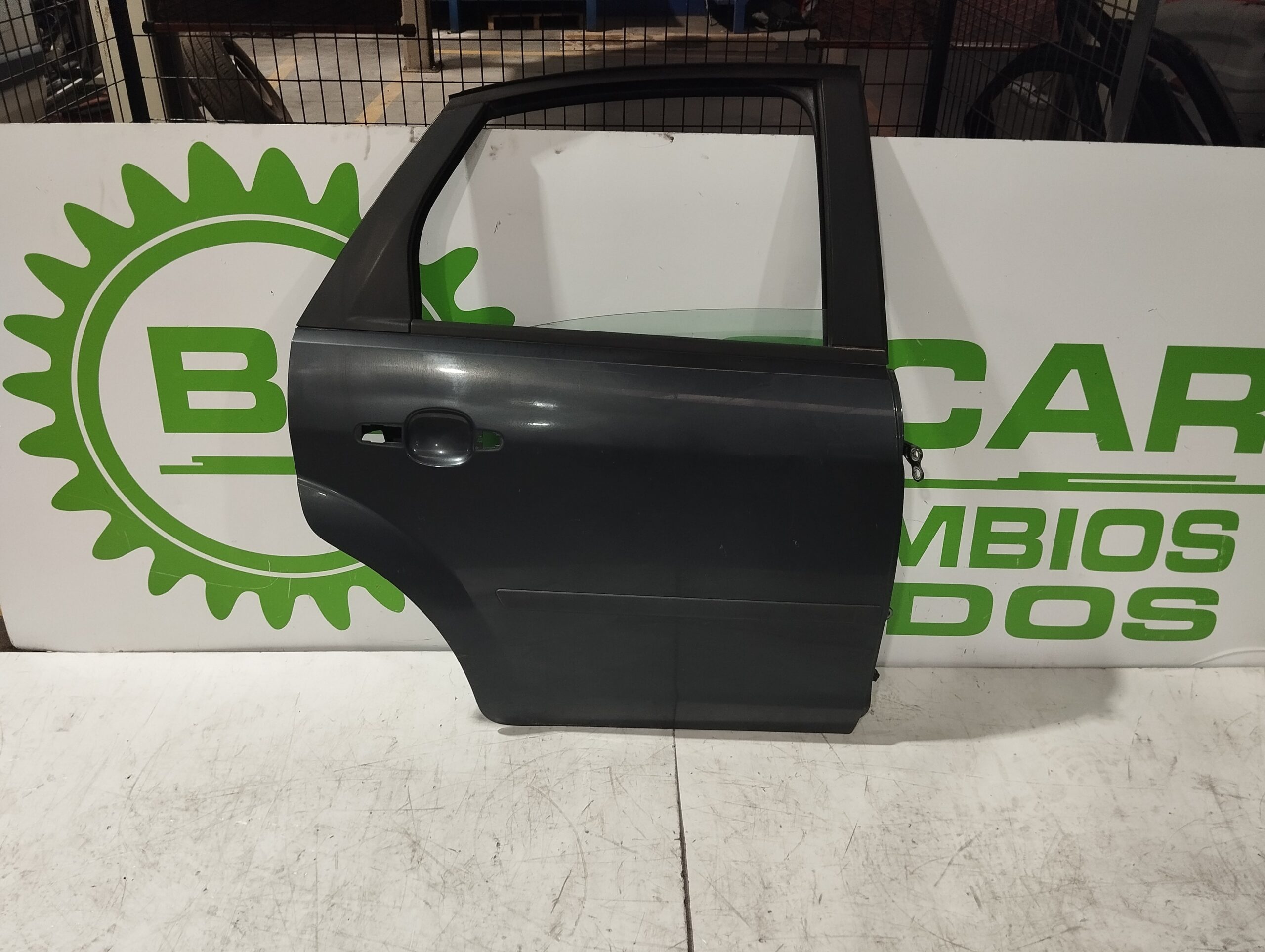 puerta_trasera_derecha_1505762_ford_focus_berlina_cap_1_6_16v_cat