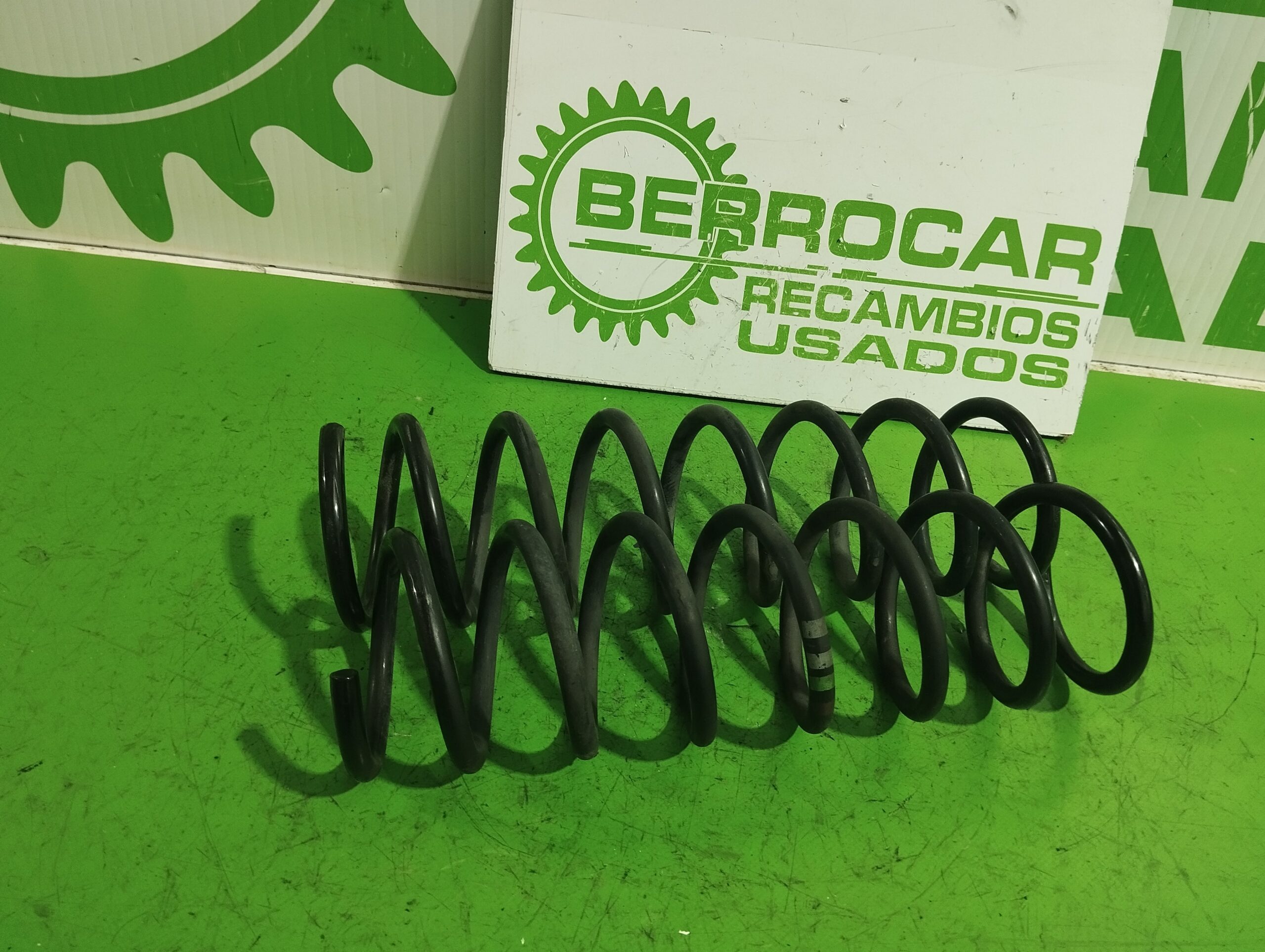 muelle_amortiguacion_1335393_ford_focus_berlina_cap_1_6_16v_cat